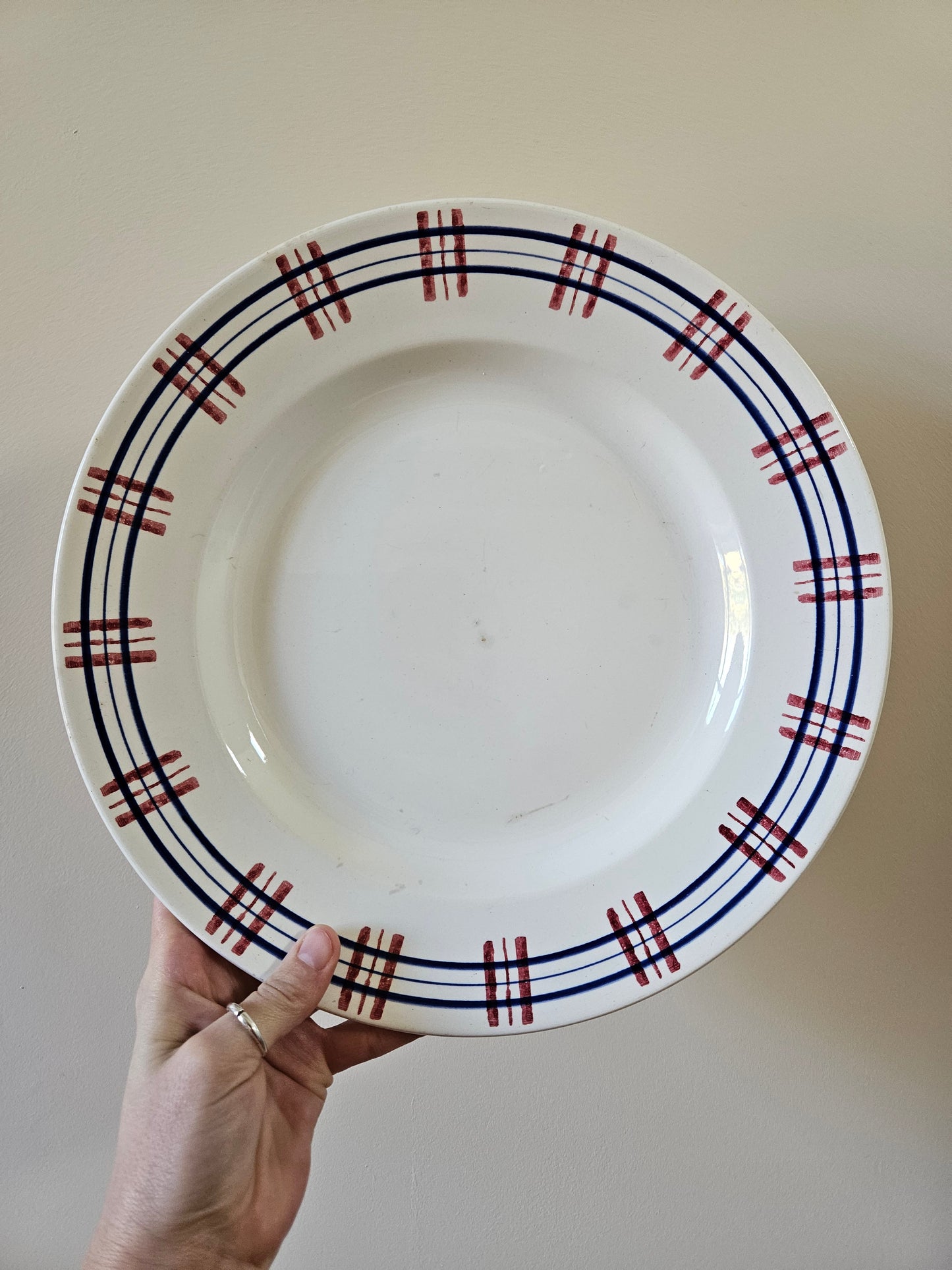 Plat rond Digoin, Poitou