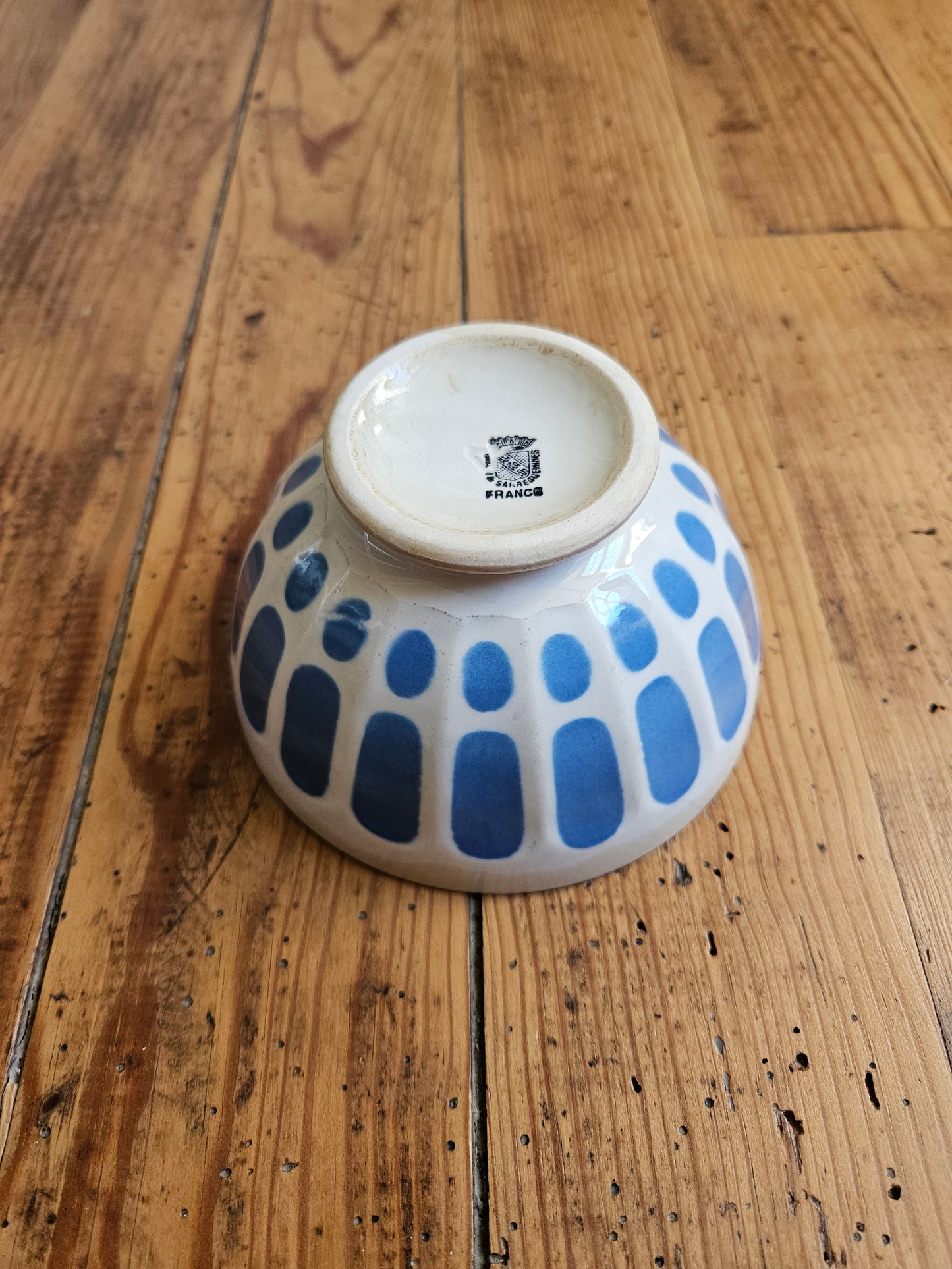 Bol à facettes Digoin, décor bleu