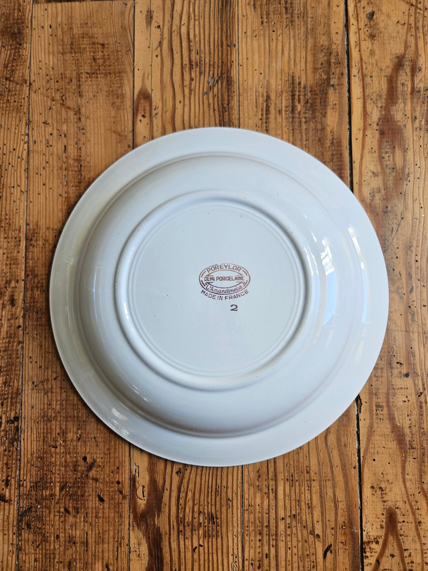 Plat creux fleuri L’Amandinoise