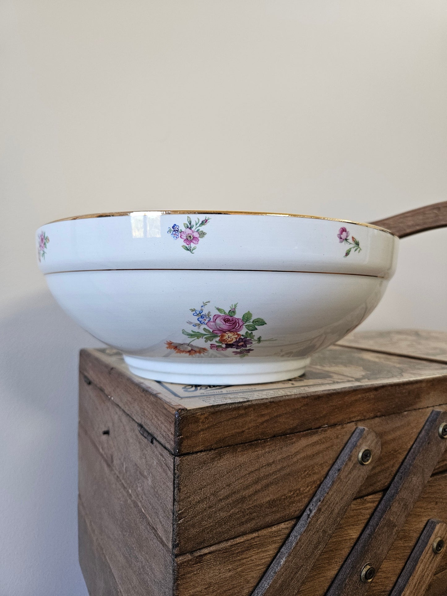 Saladier fleuri L’Amandinoise