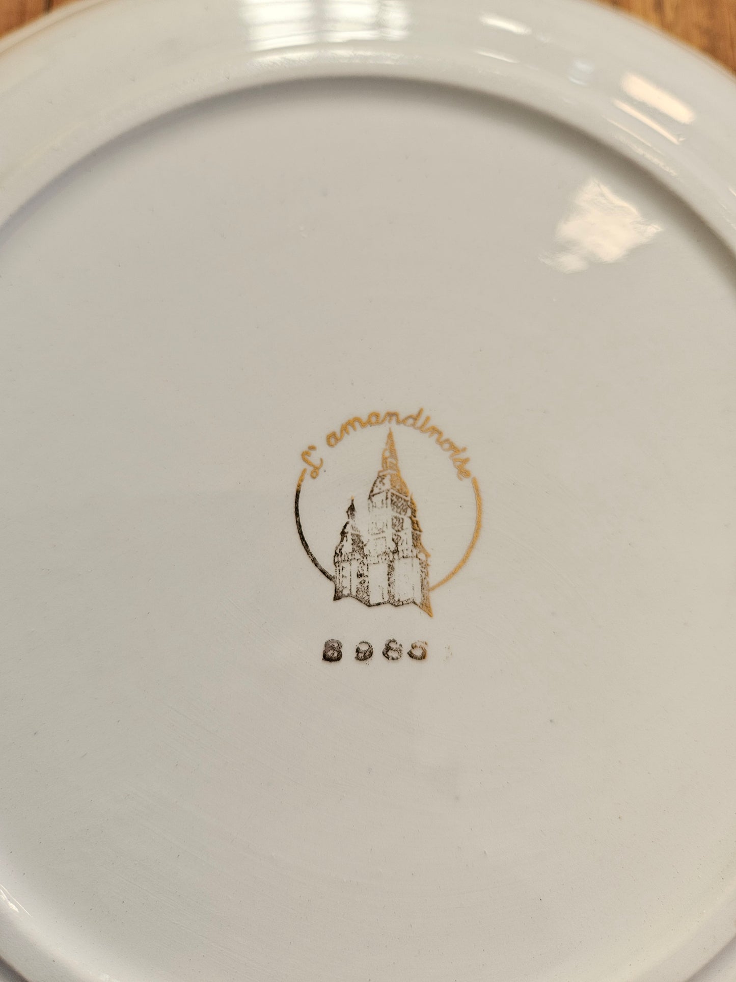 Assiettes plates L’Amandinoise à fleurs