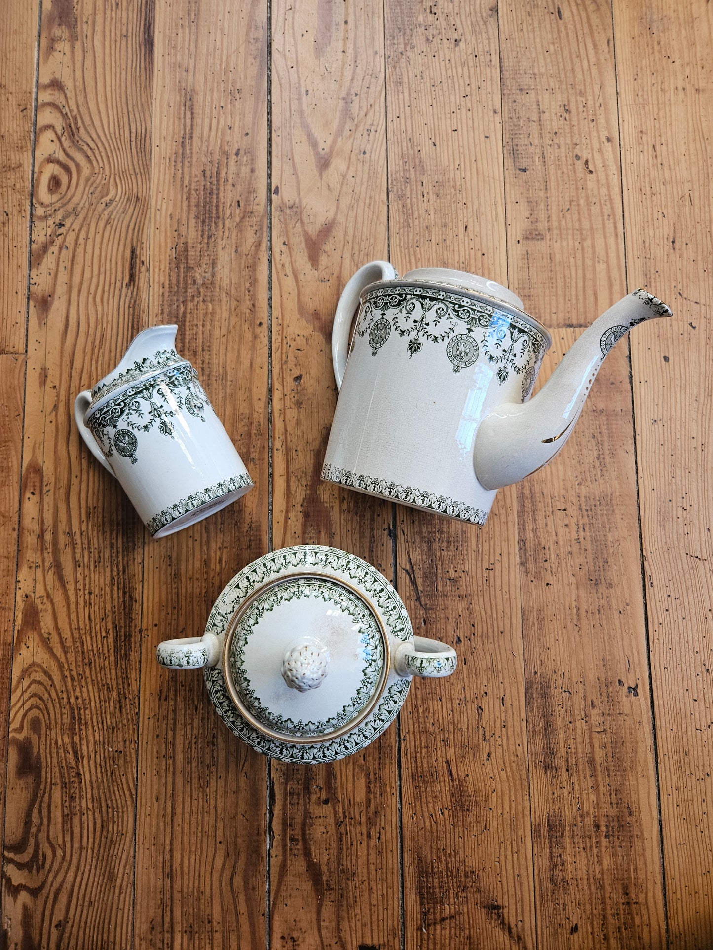 Théière, pot à lait & sucrier Badonviller, Empire