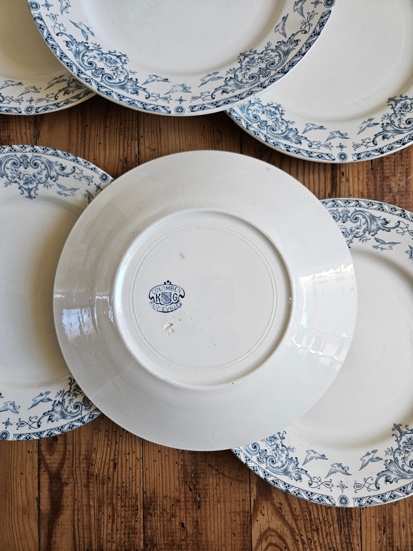 Assiettes plates K&G Lunéville, Colombes