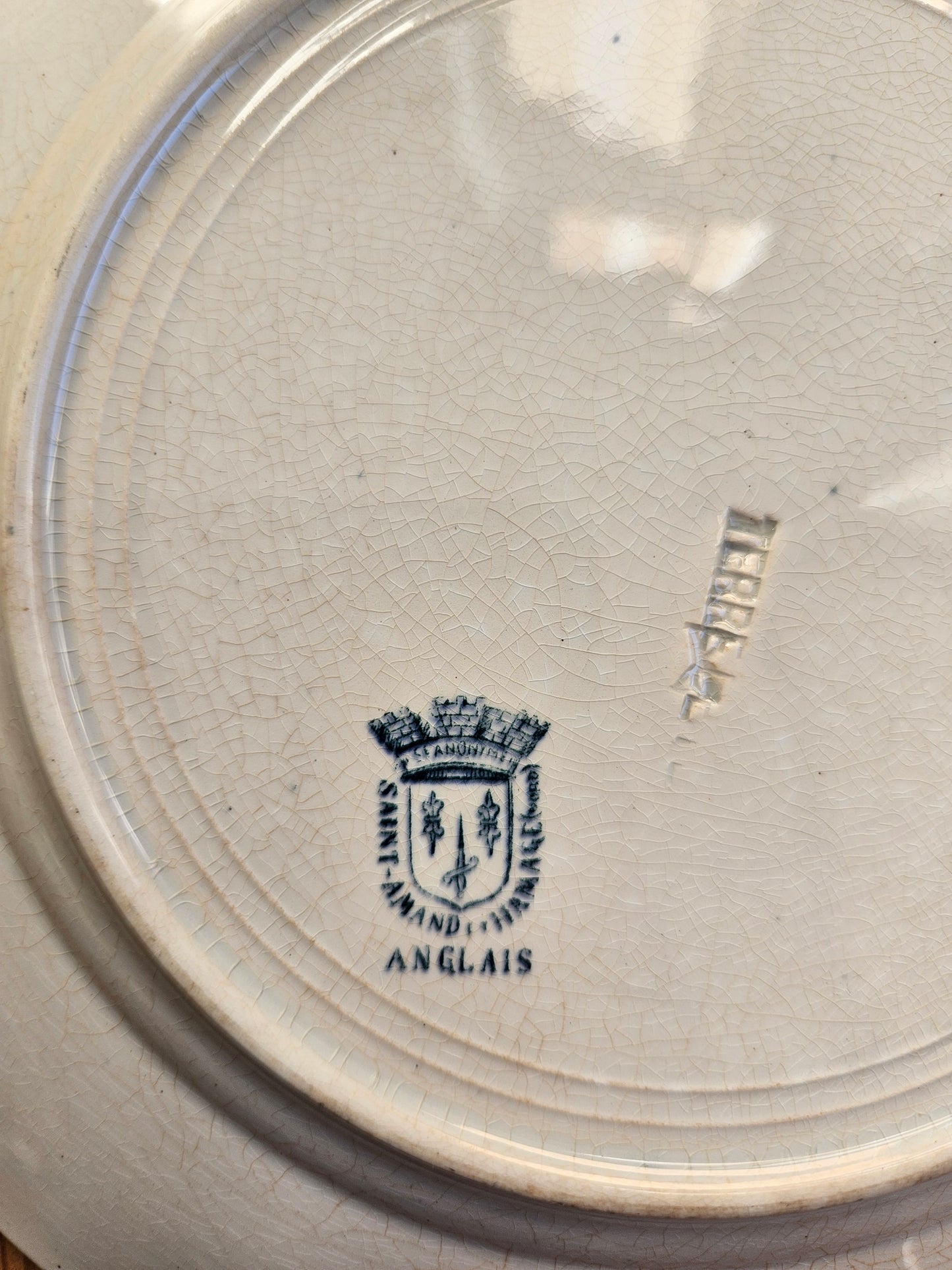 Assiettes plates dépareillées, Maroc & Anglais