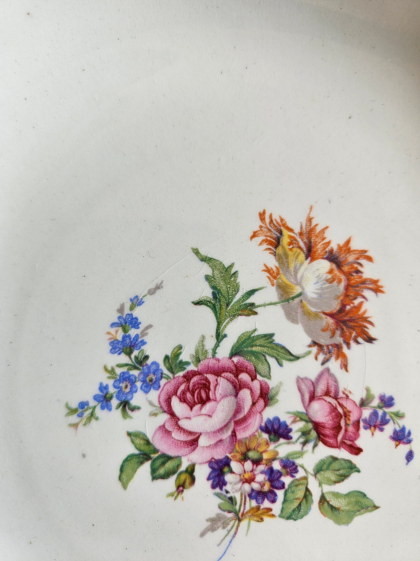 Assiettes creuses dépareillées L’Amandinoise, vert mint & fleurs