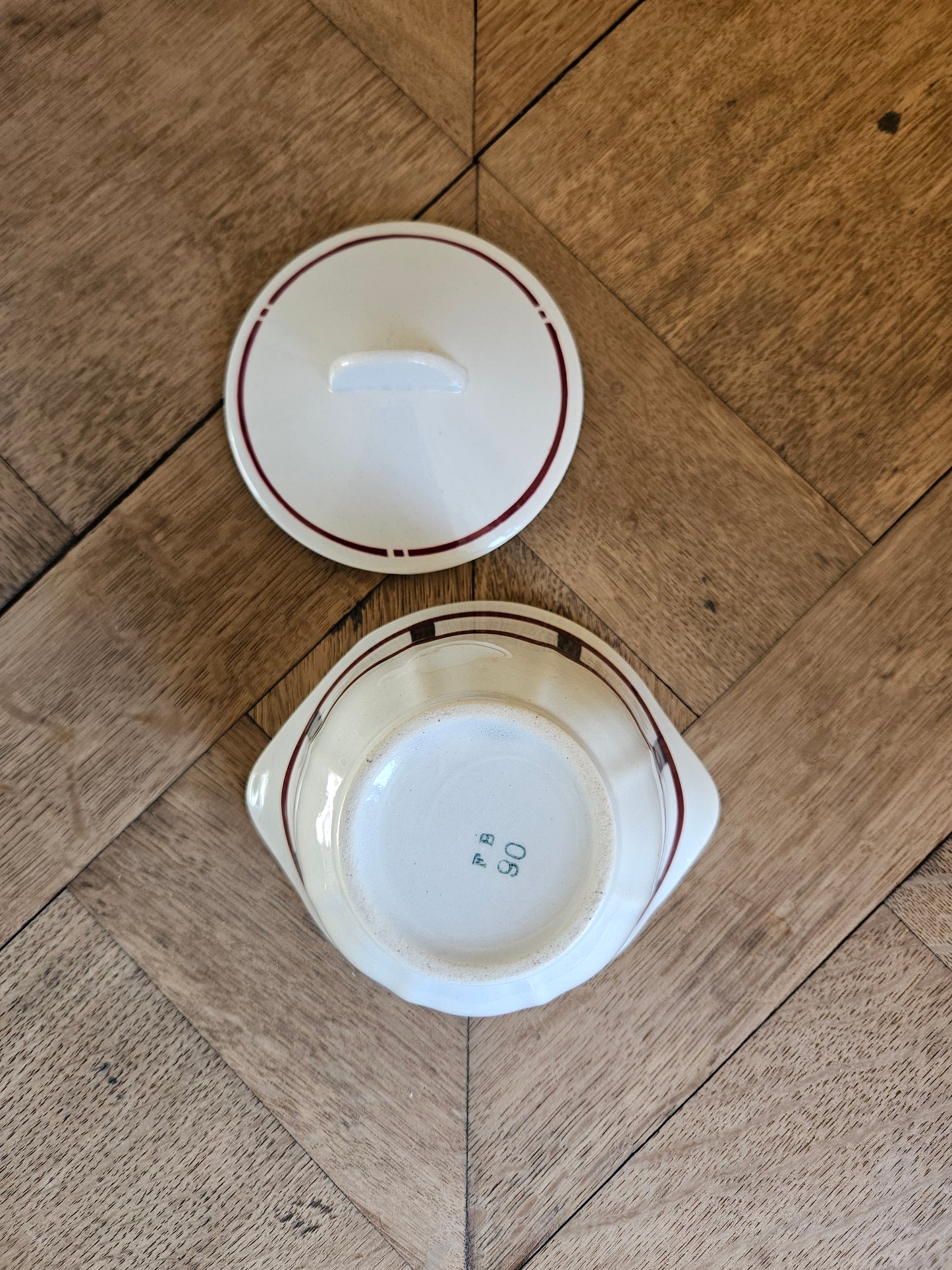 Théière et sucrier Fenal Badonviller, décor basque