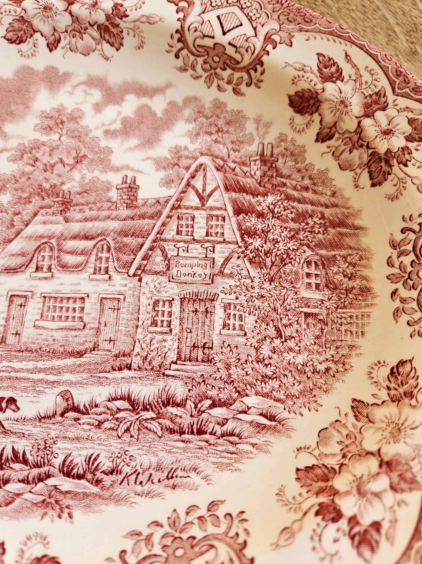 Plat ovale Old Inns Series, Staffordshire