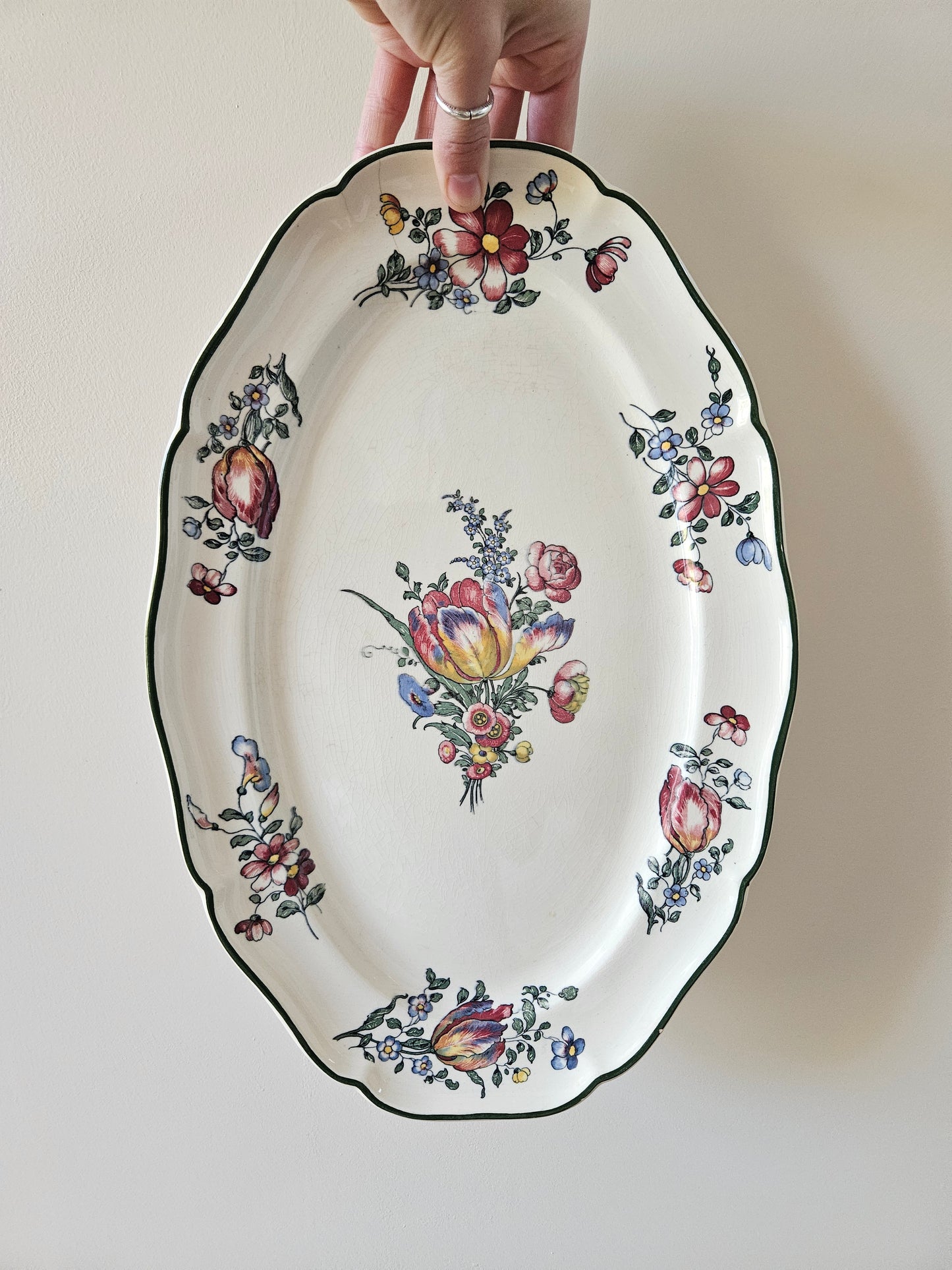 Plat ovale Villeroy et Boch 1562