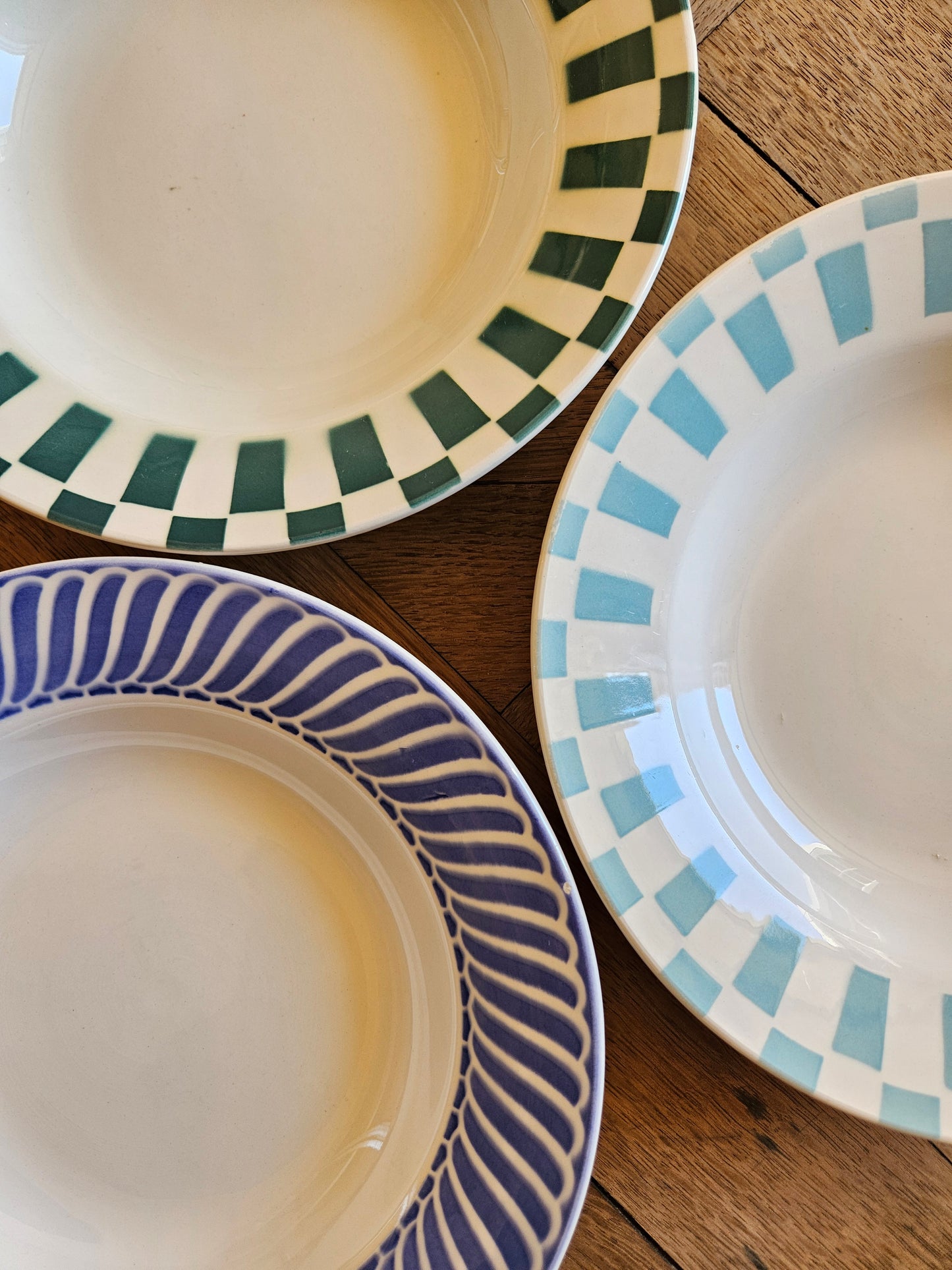 Assiettes creuses Digoin dépareillées