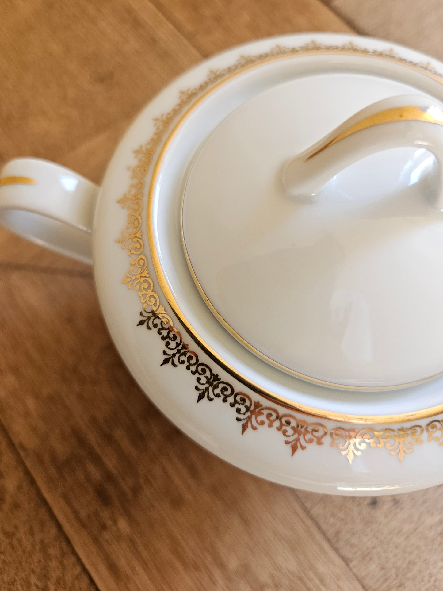 Sucrier en porcelaine