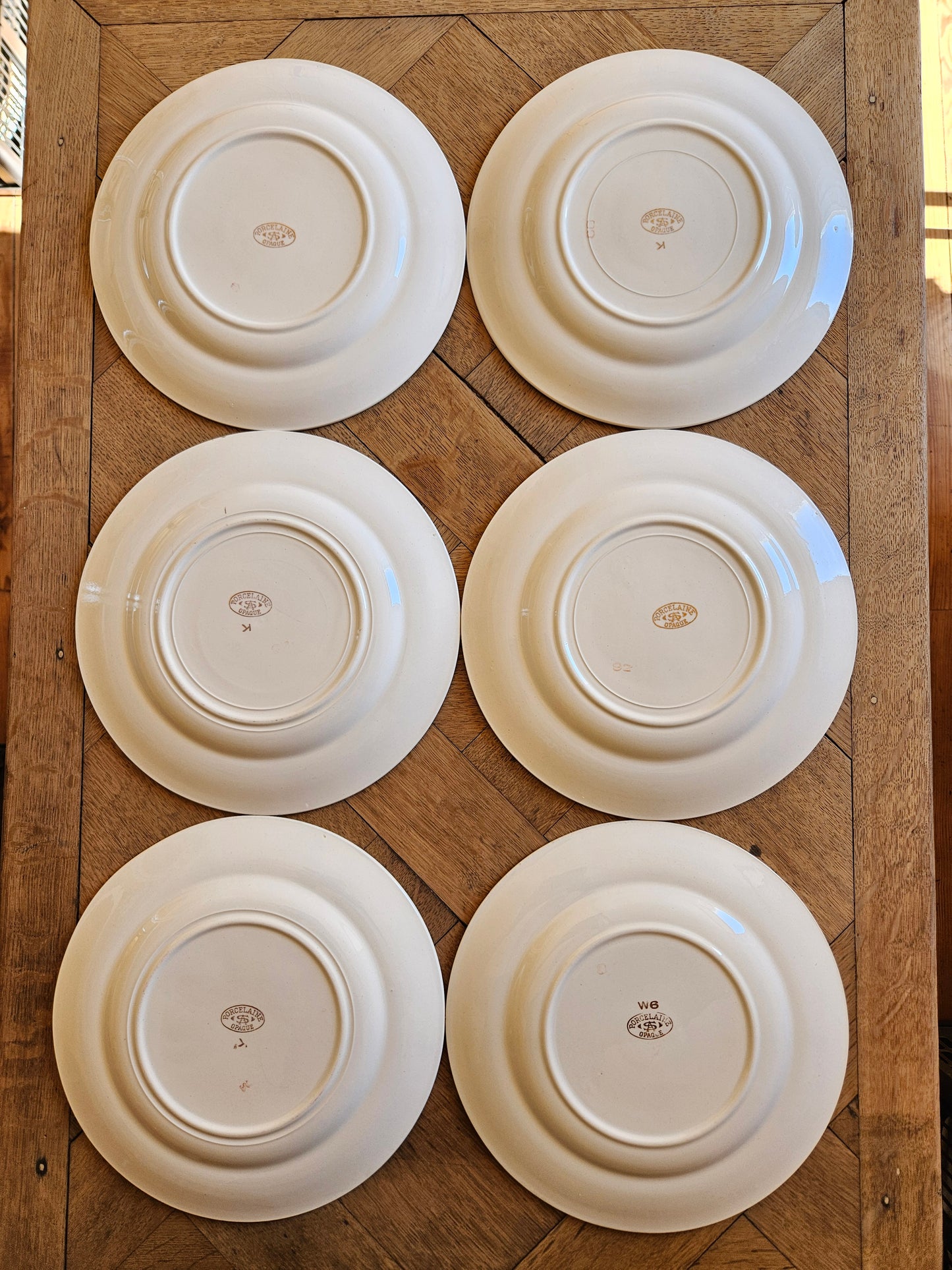 Assiettes plates Ste Amandinoise, vert mint & fleurs