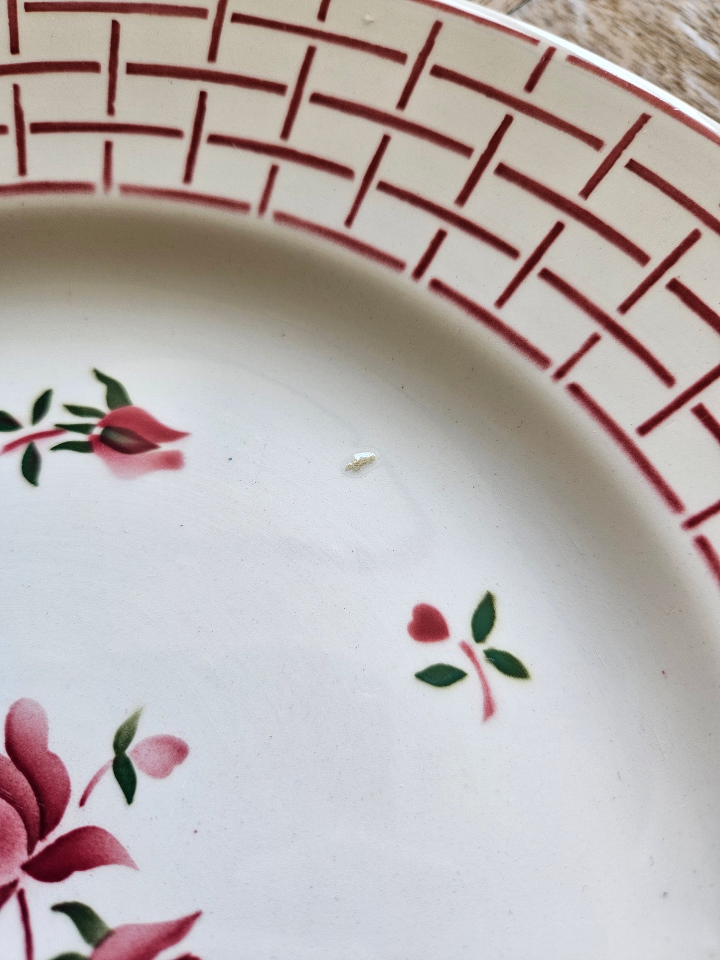 Plat rond rétro Digoin, Rosa