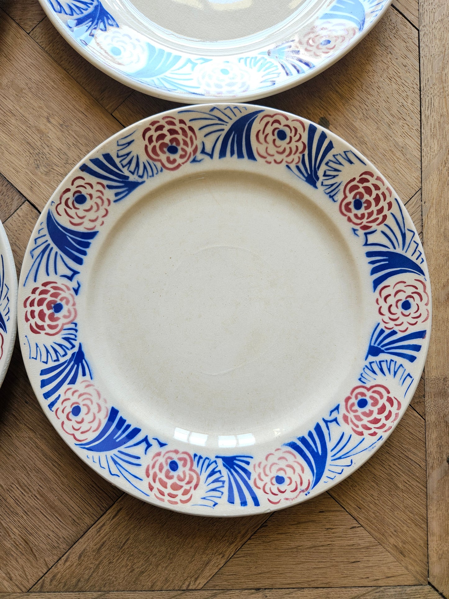 Assiettes plates Badonviller, Perros