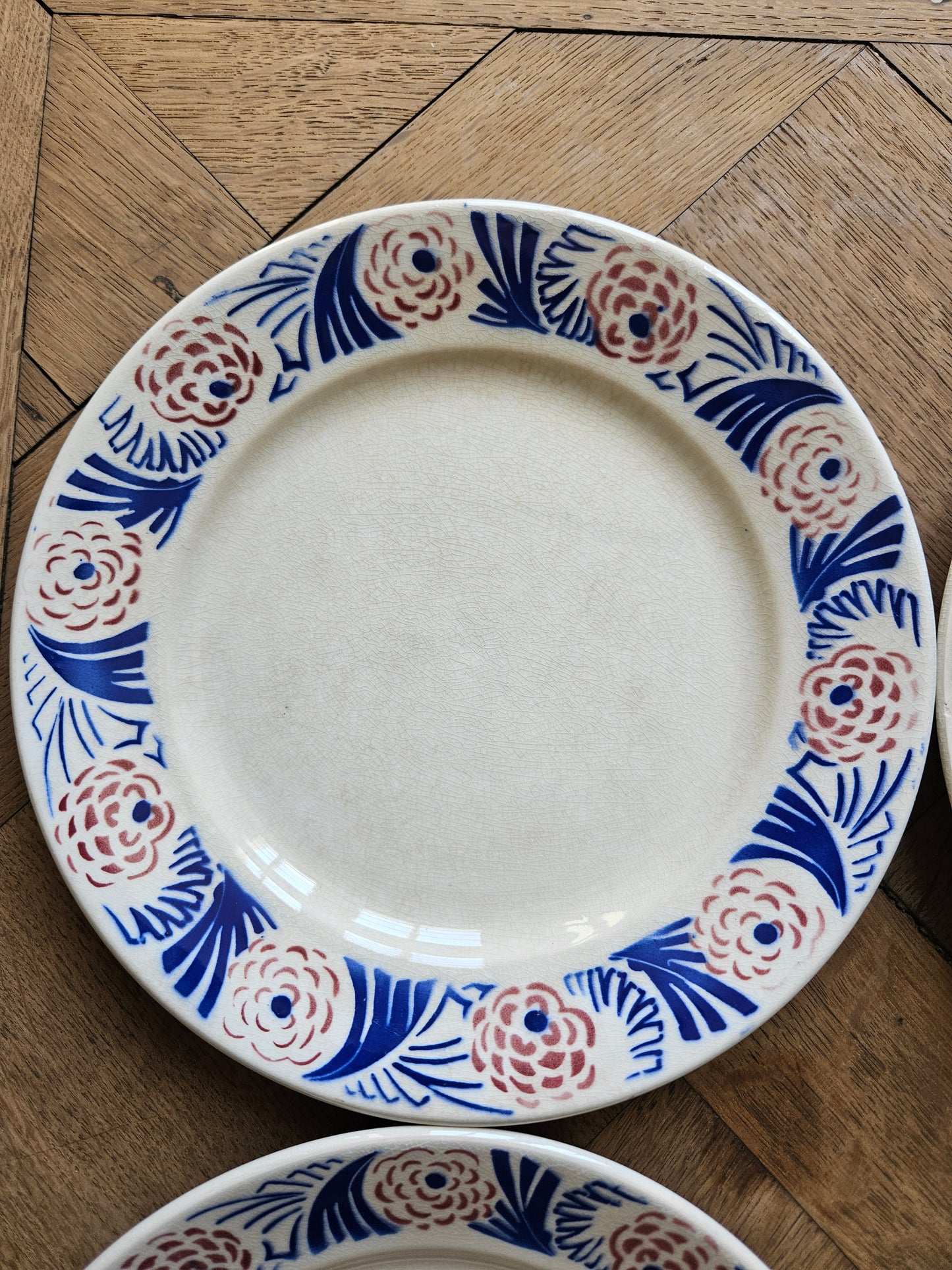 Assiettes plates Badonviller, Perros