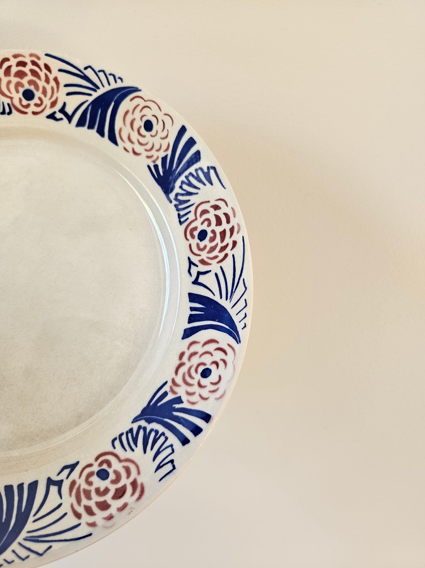 Assiettes plates Badonviller, Perros
