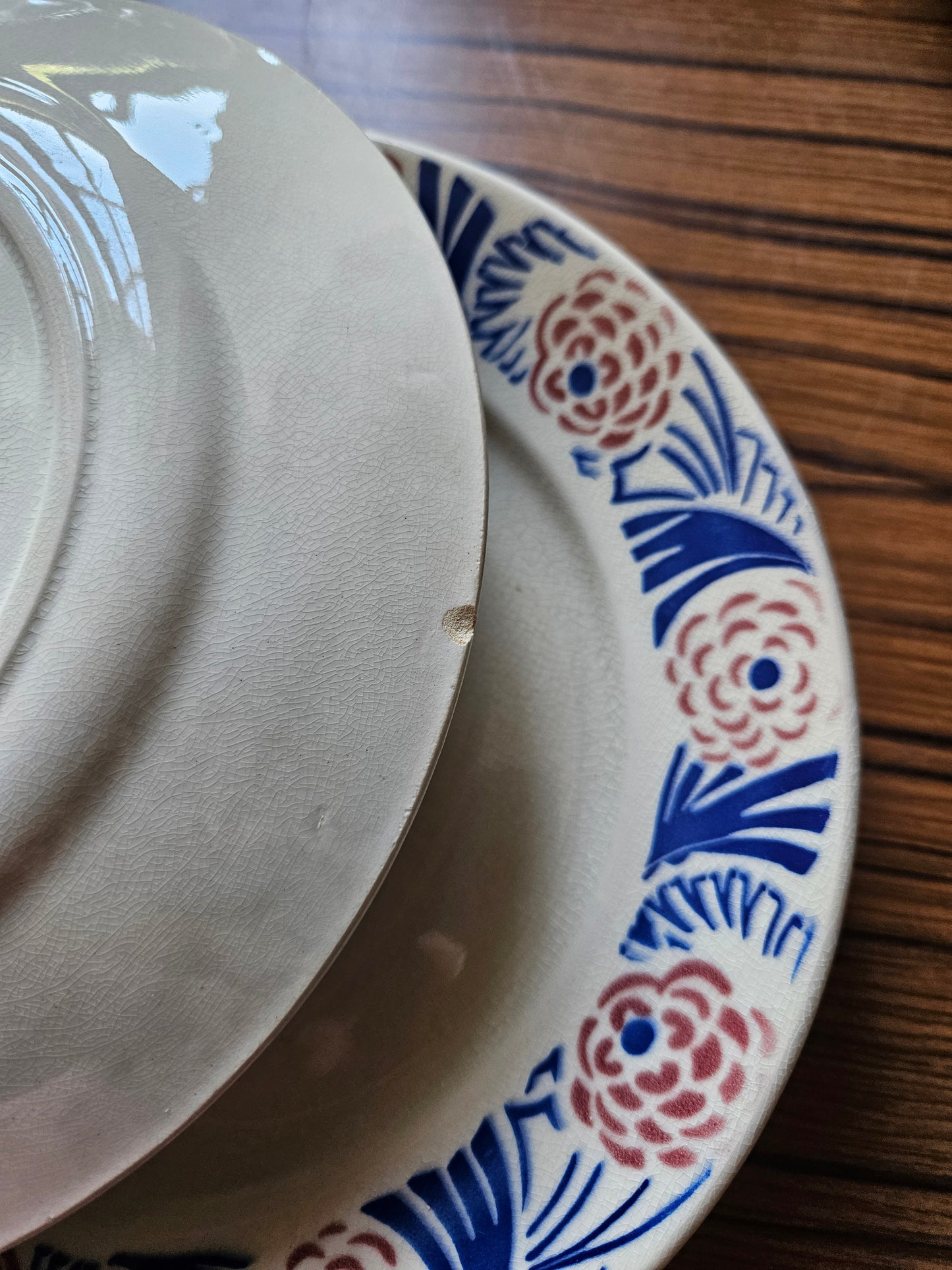 Assiettes plates Badonviller, Perros