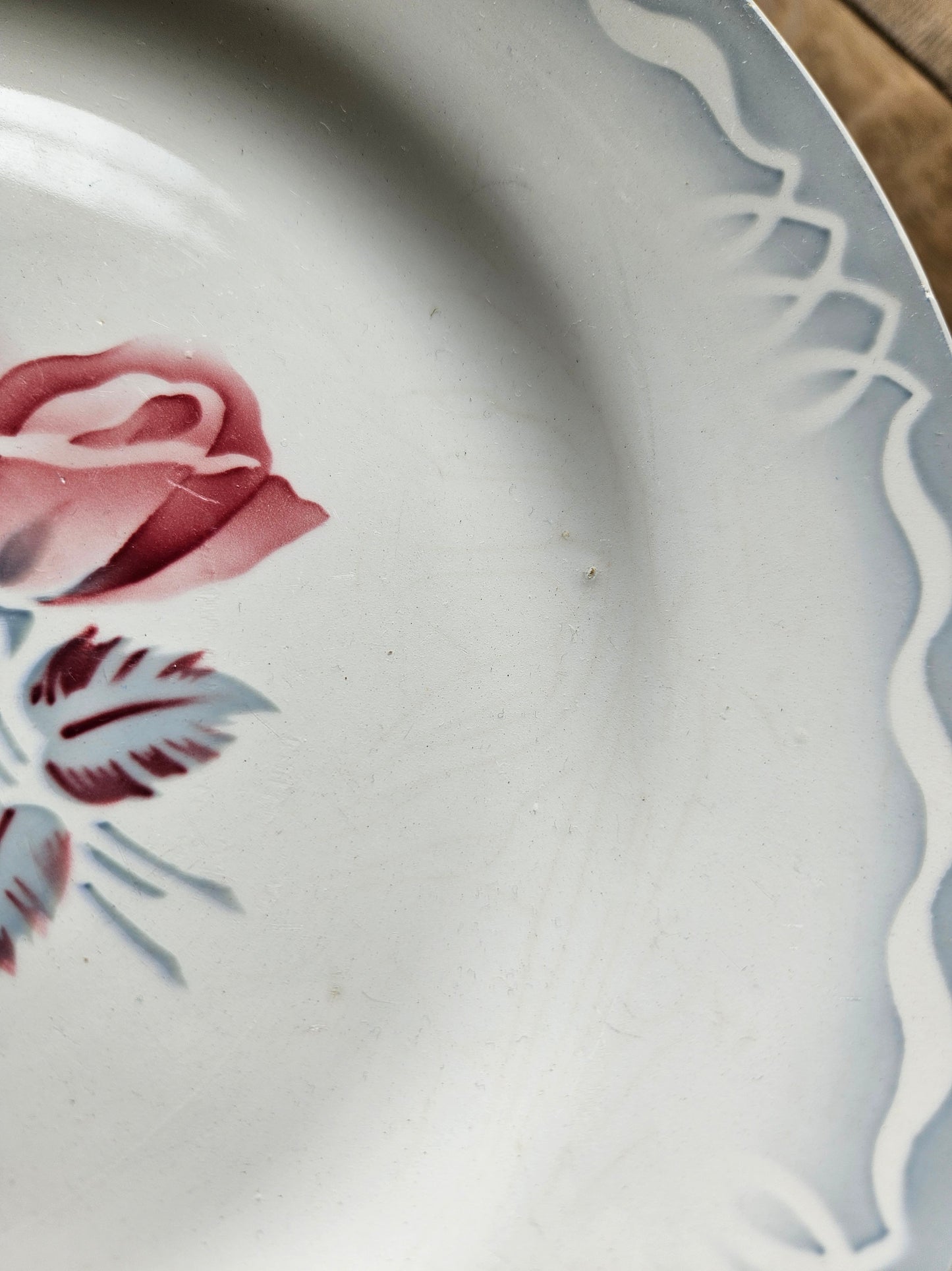 Assiettes plates rétro dépareillées, Digoin & Badonviller