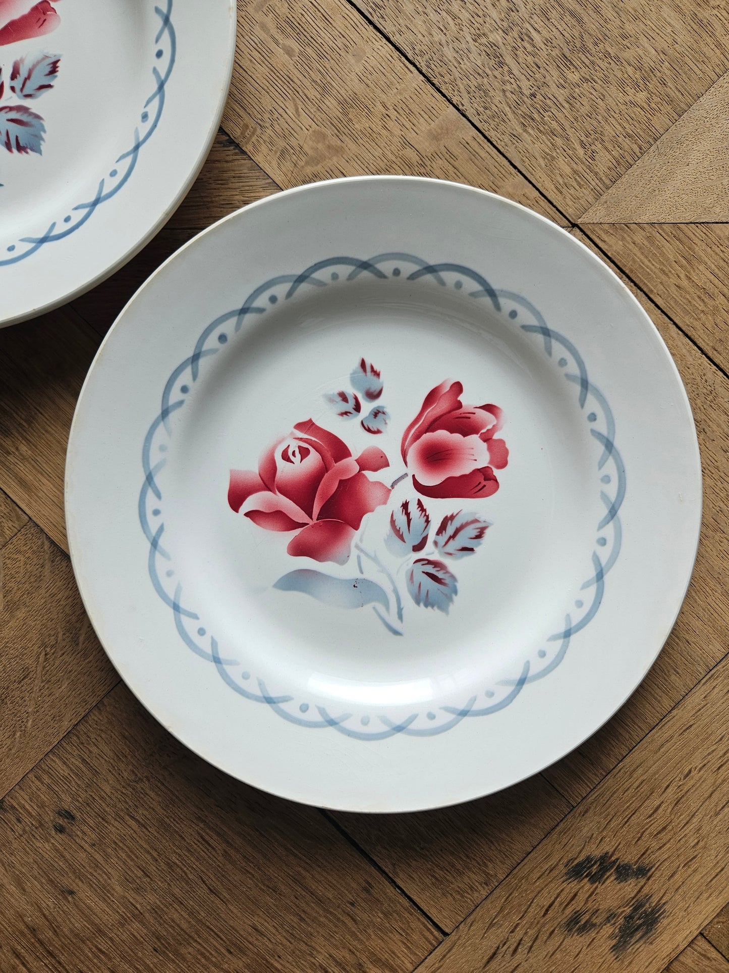 Assiettes plates rétro dépareillées, Digoin & Badonviller