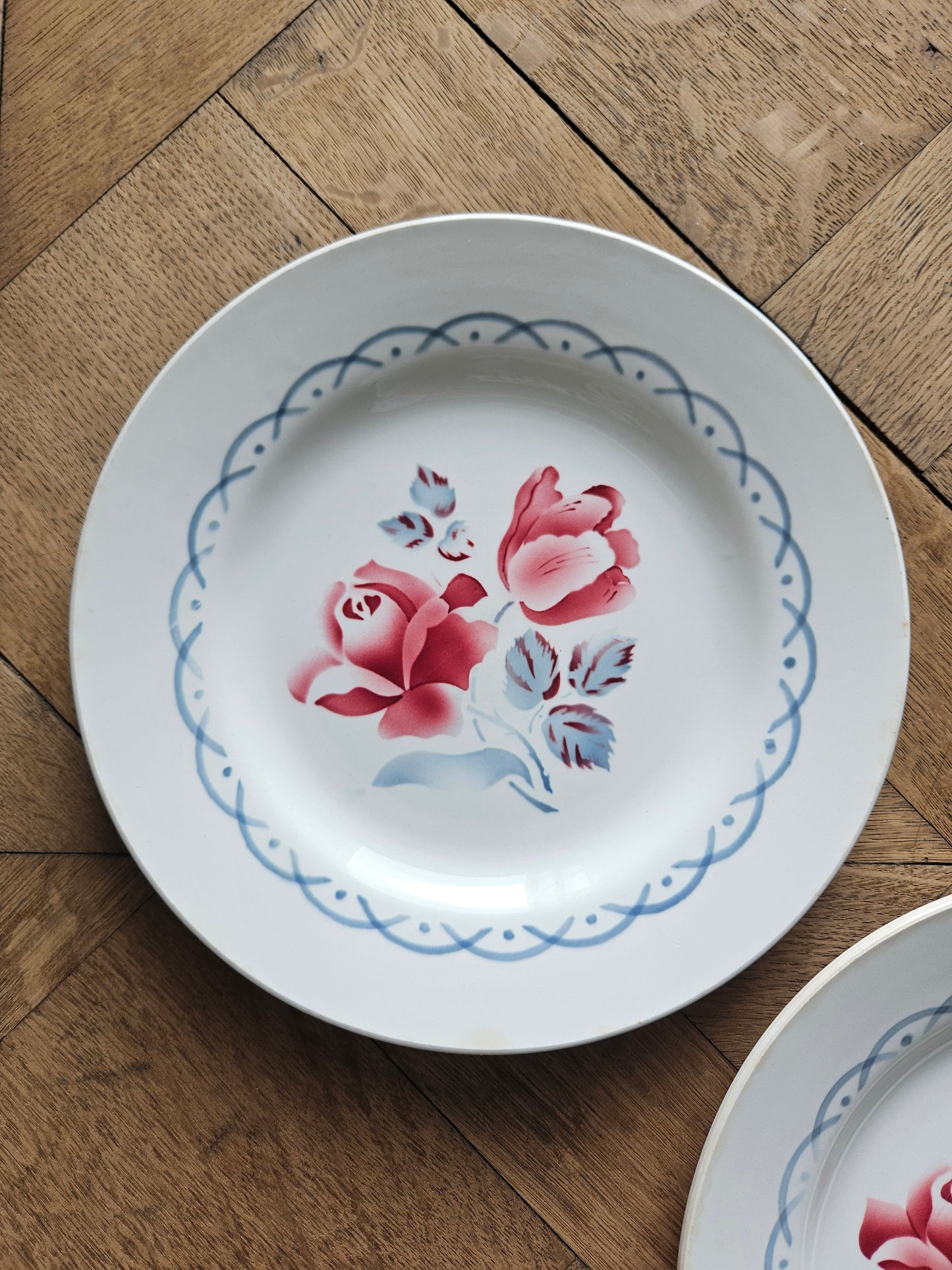 Assiettes plates rétro dépareillées, Digoin & Badonviller