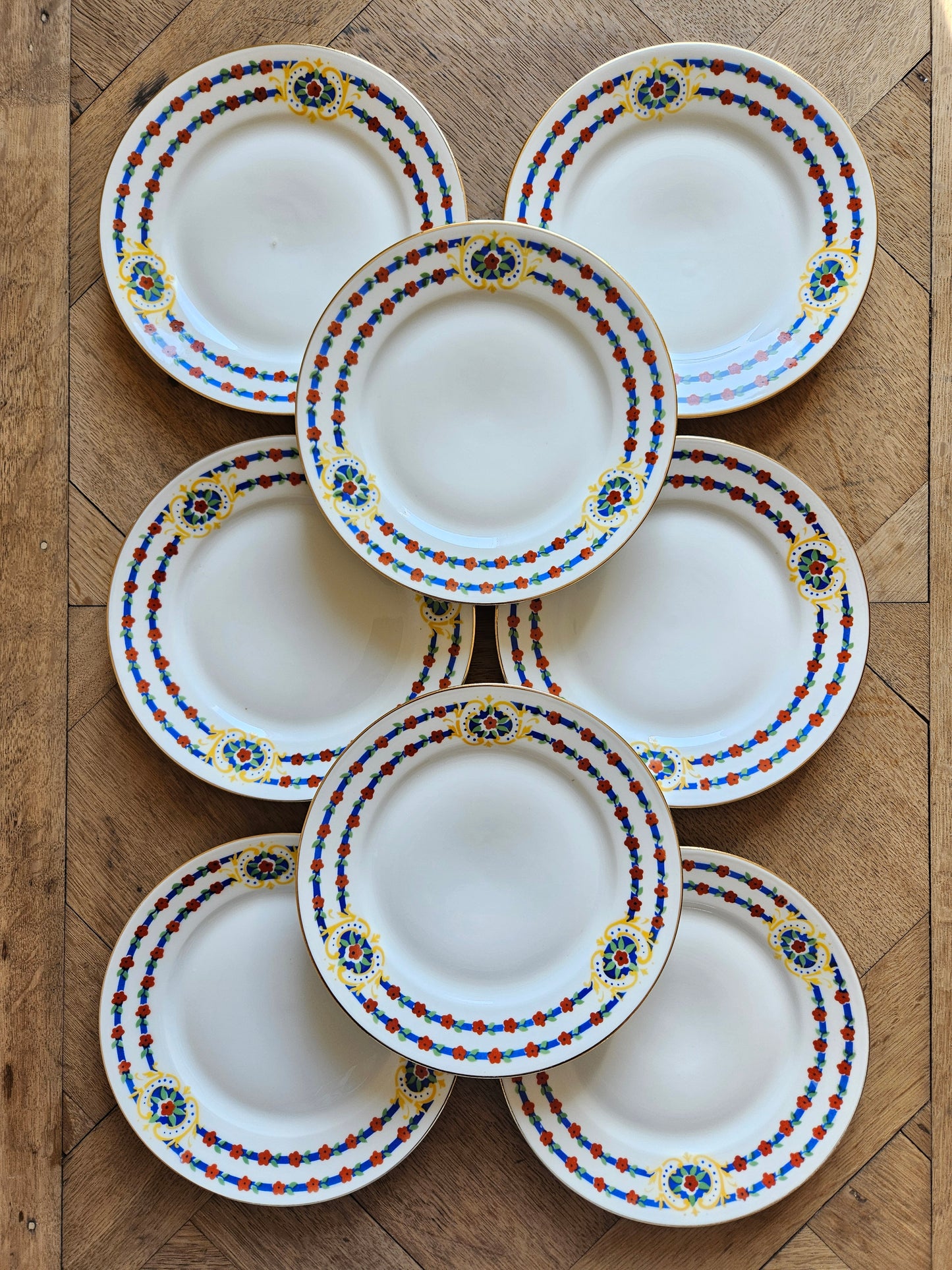 Service à dessert multicolore en porcelaine