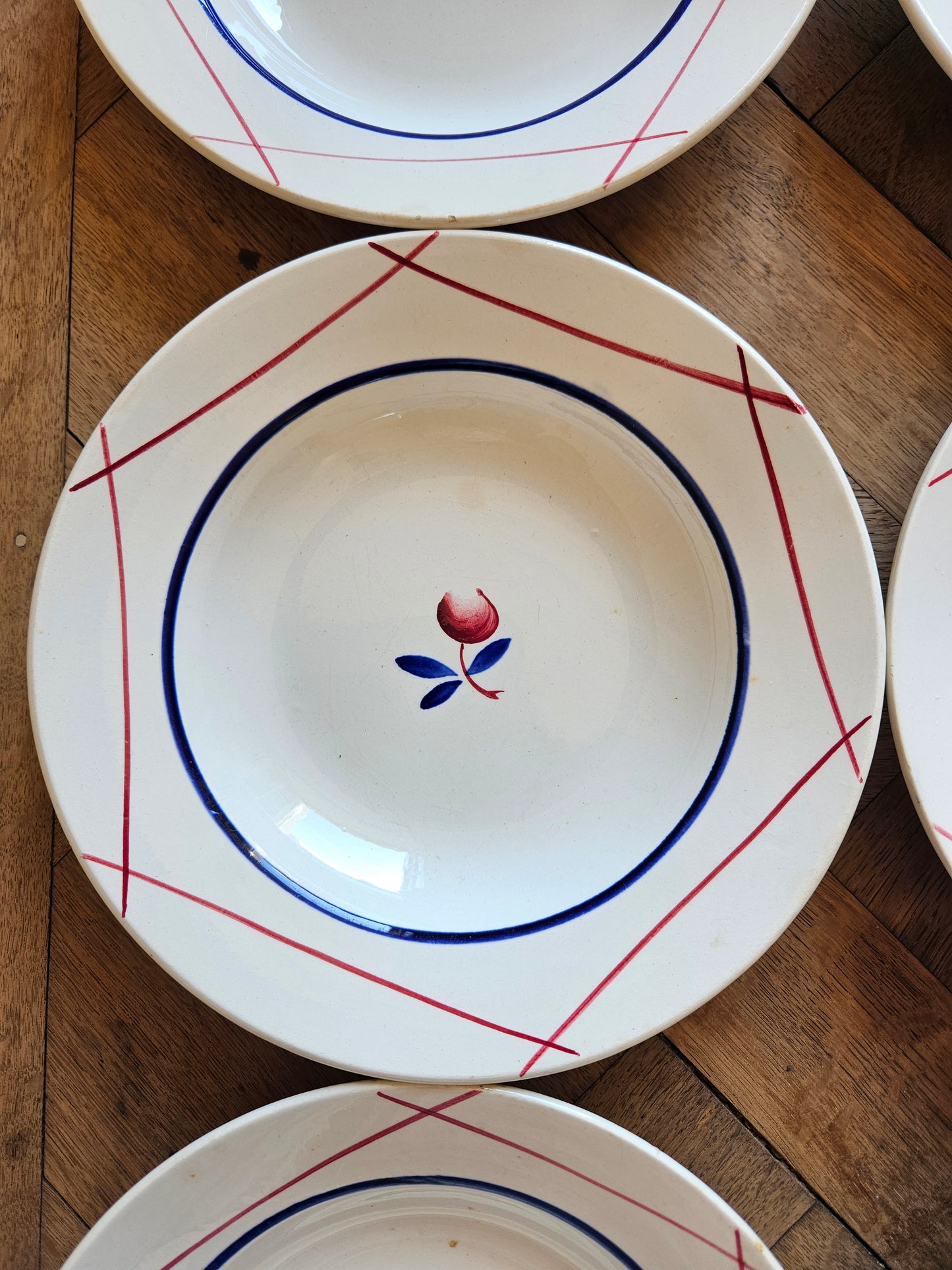 Assiettes creuses Gien, Irène