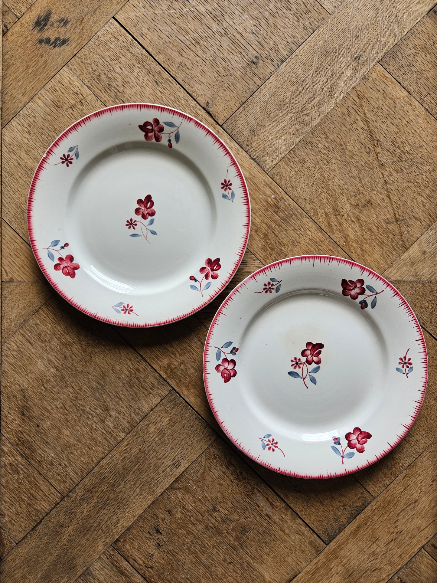 Assiettes plates rétro dépareillées, Digoin & Badonviller