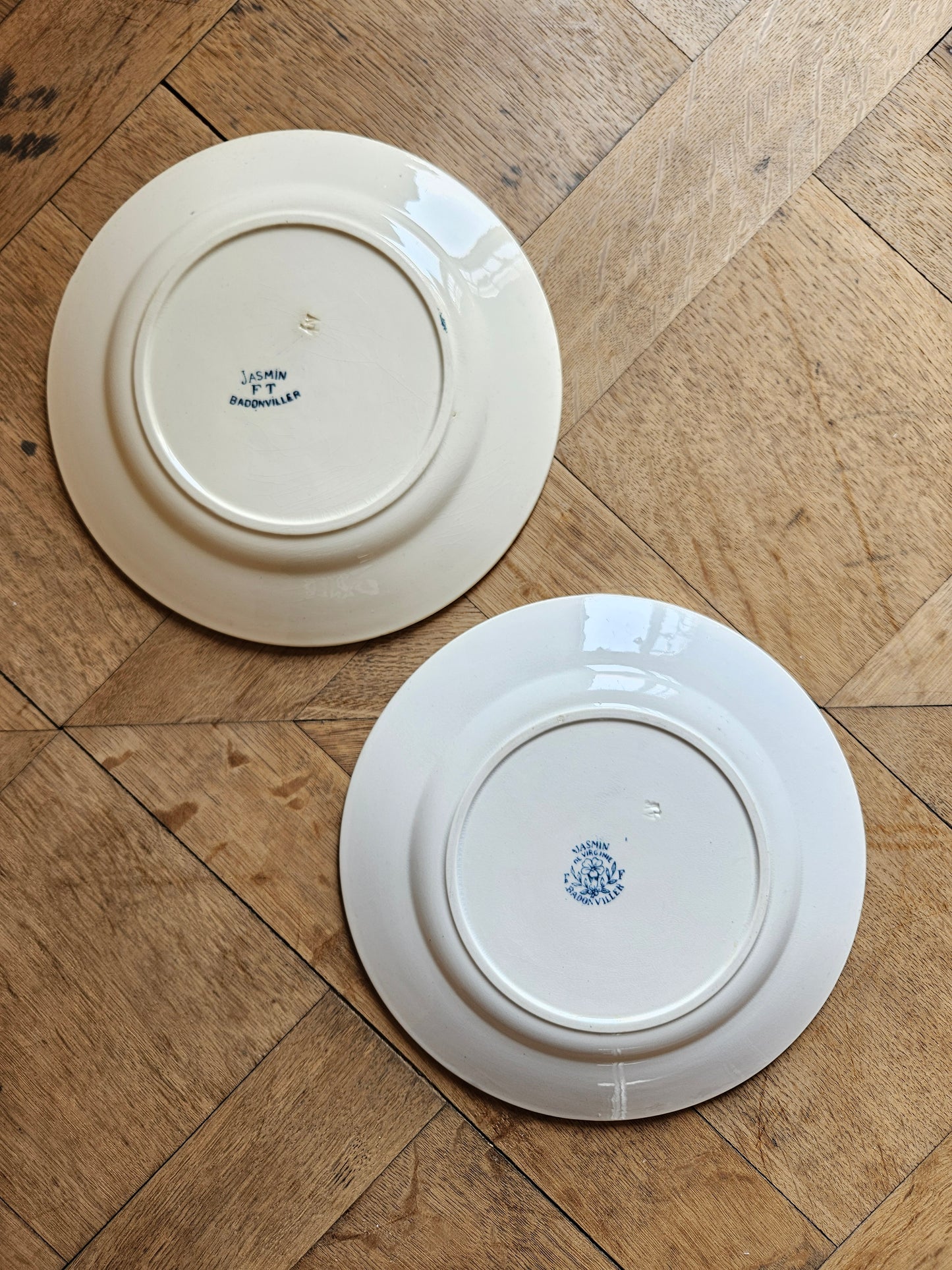 Assiettes plates Badonviller, Jasmin