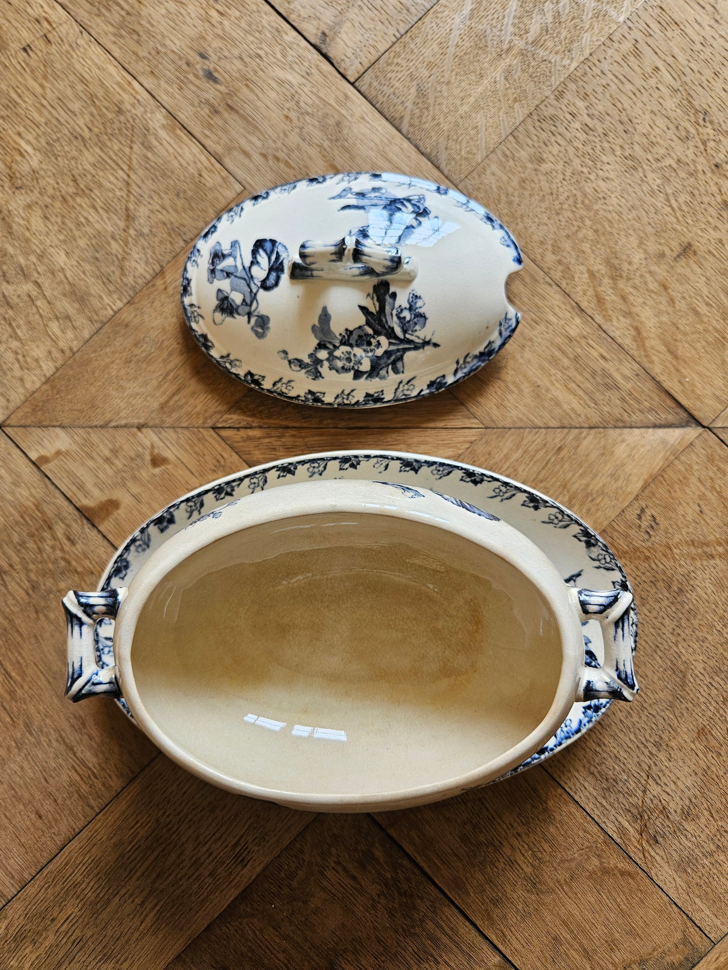 Saucière U&C Sarreguemines, Stella