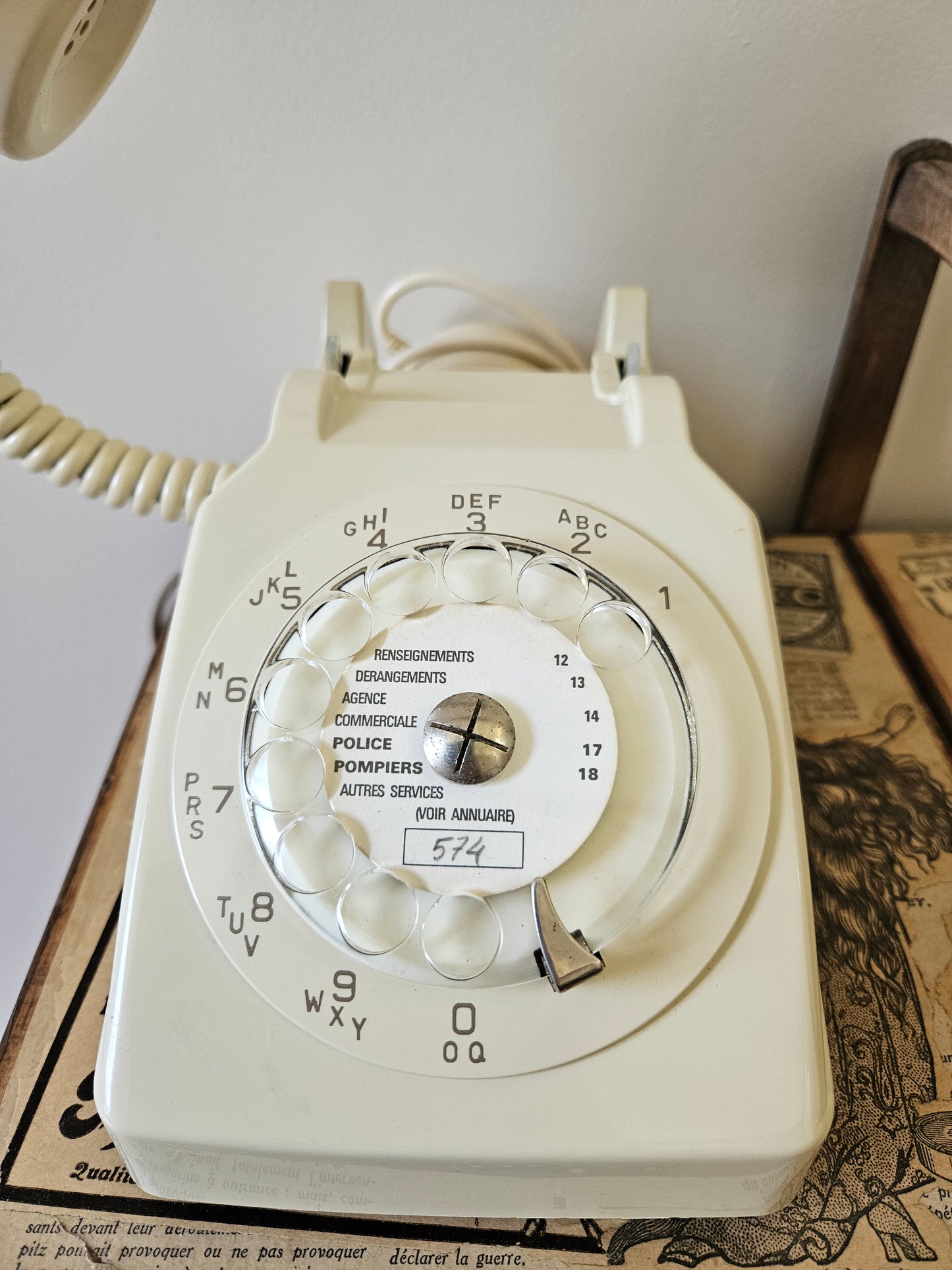 Lampe vintage BakéLight, crème