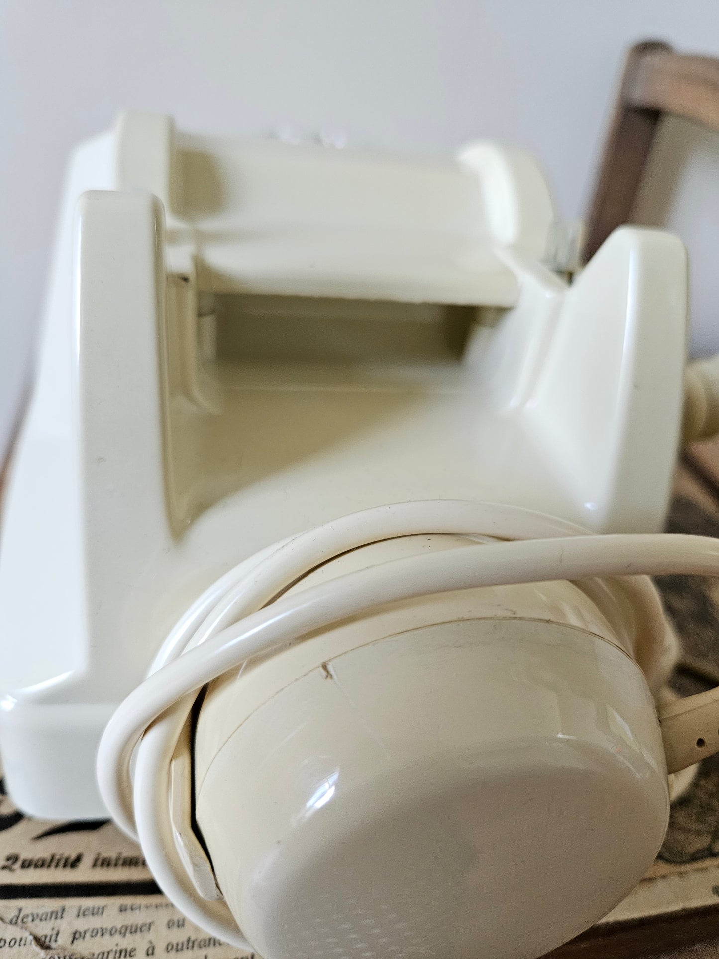 Lampe vintage BakéLight, crème