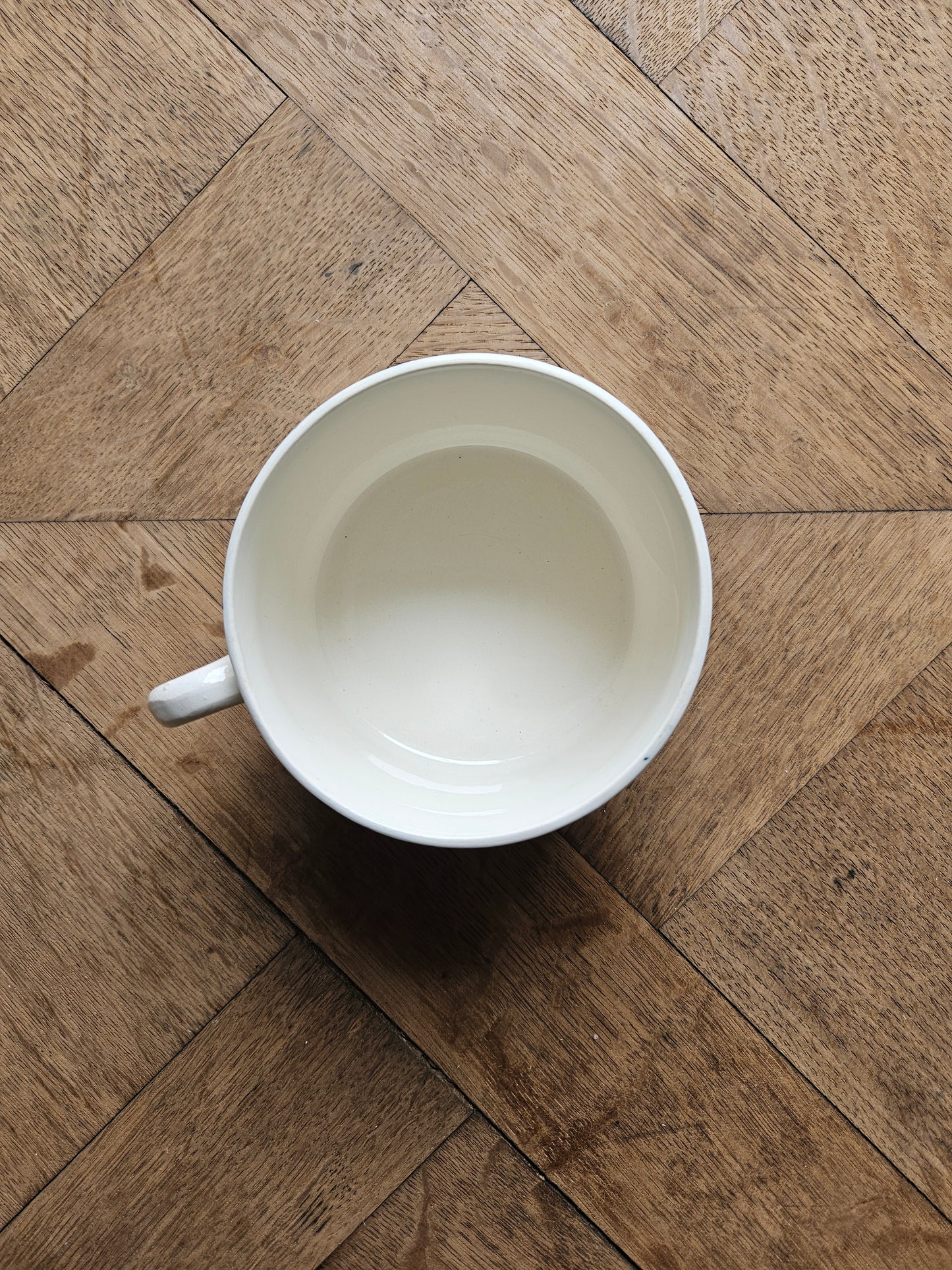 Tasse ancienne terre de fer Badonviller Primerose