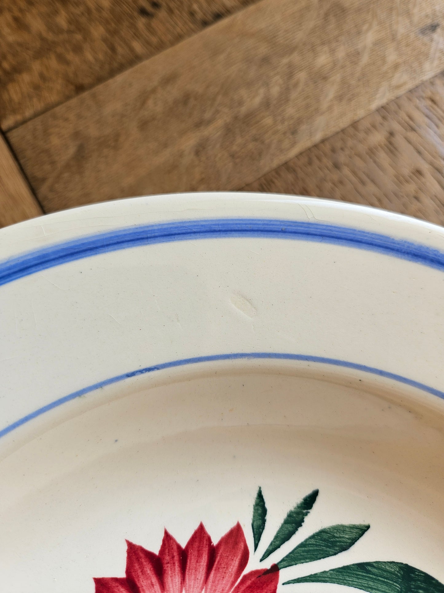 Assiettes creuses vintage fleuries
