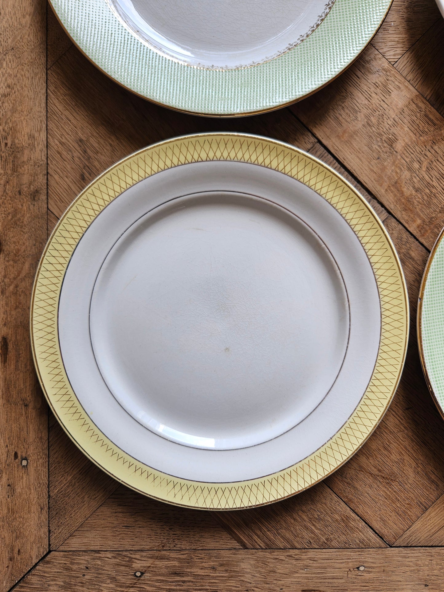 Assiettes plates vintage dépareillées "Summer"
