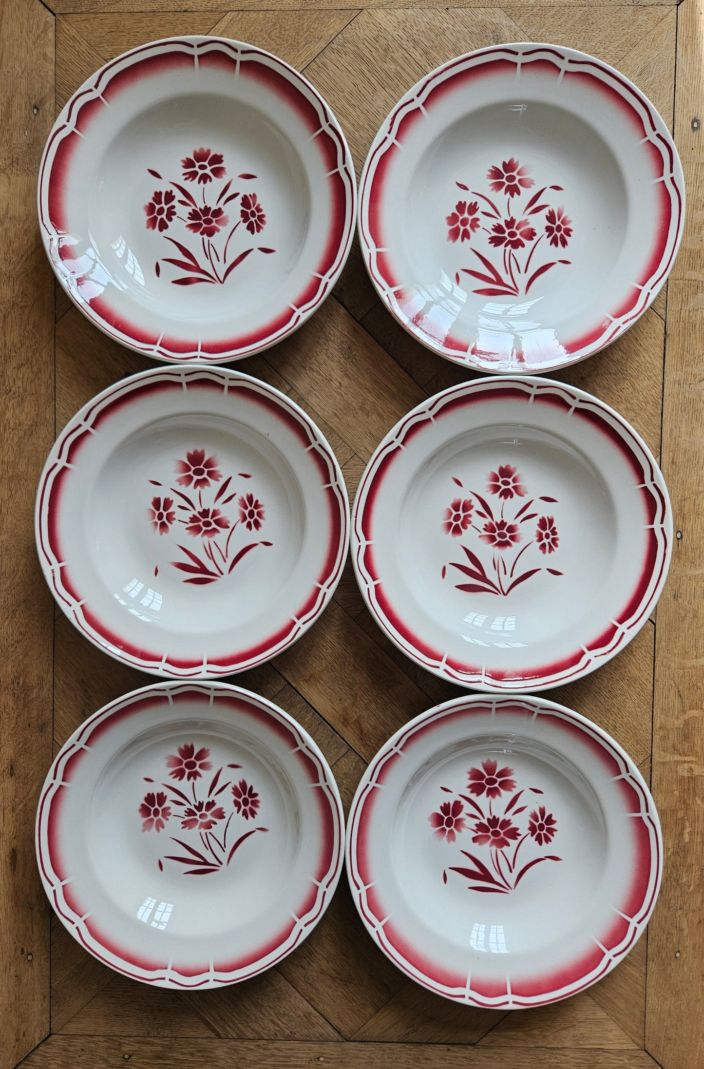 Assiettes creuses vintage Badonviller rouge