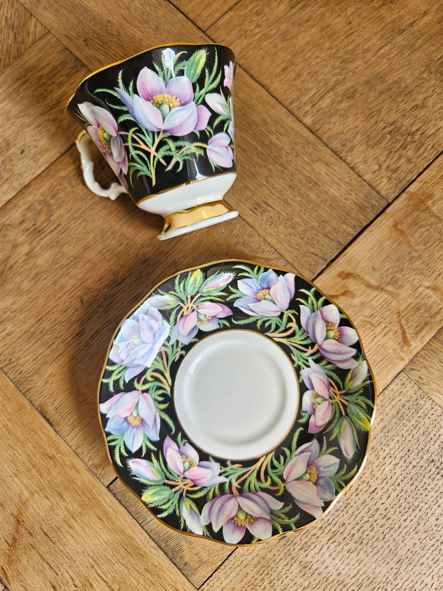 Tasse et sous-tasse vintage Royal Albert, Prairie Crocus