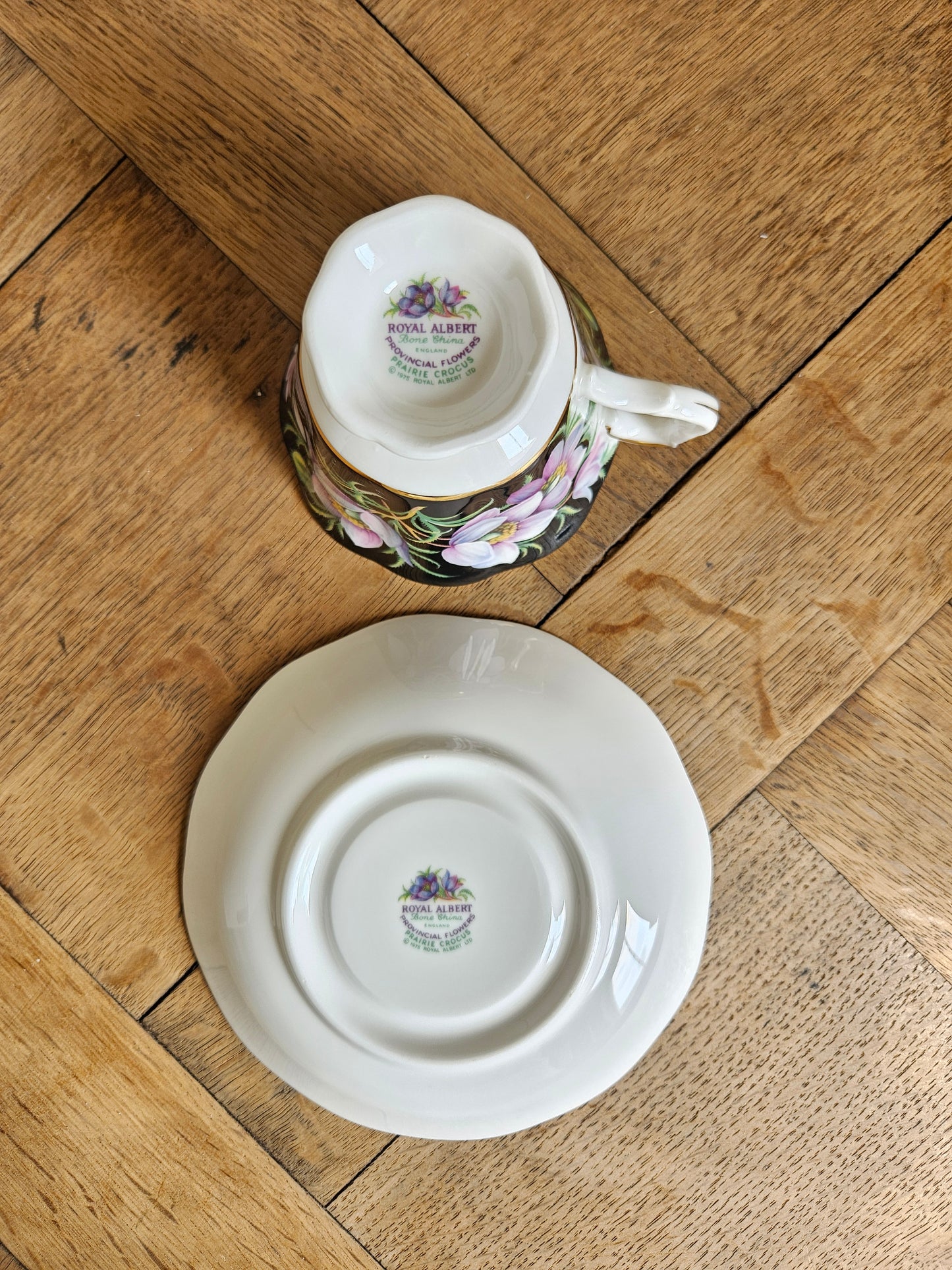 Revers de tasse et sous-tasse Royal Albert, Prairie Crocus