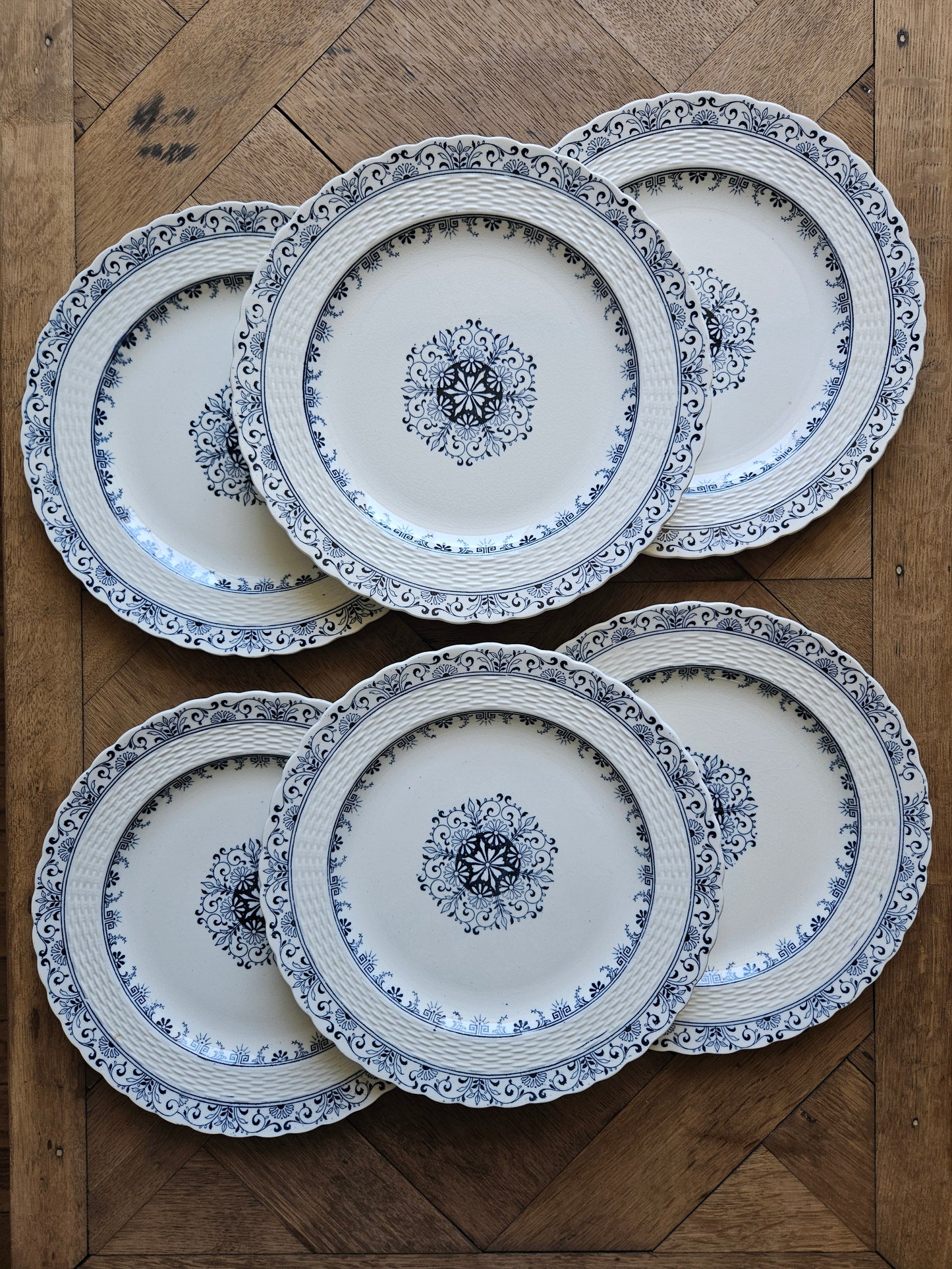 Lot de 6 assiettes plates anciennes Mintons, Kerry. Terre de fer.