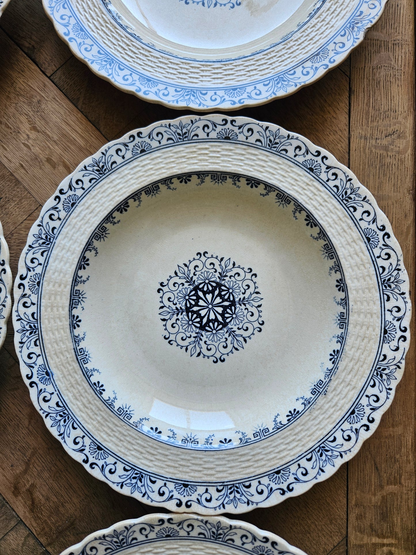 Assiettes creuses anciennes Mintons, Kerry