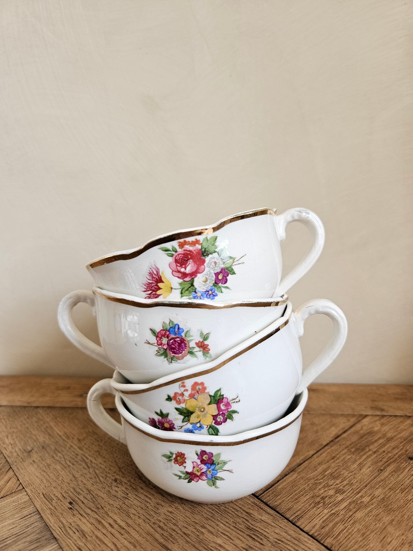 Tasses vintage Digoin Sarreguemines 9405 décor fleuri