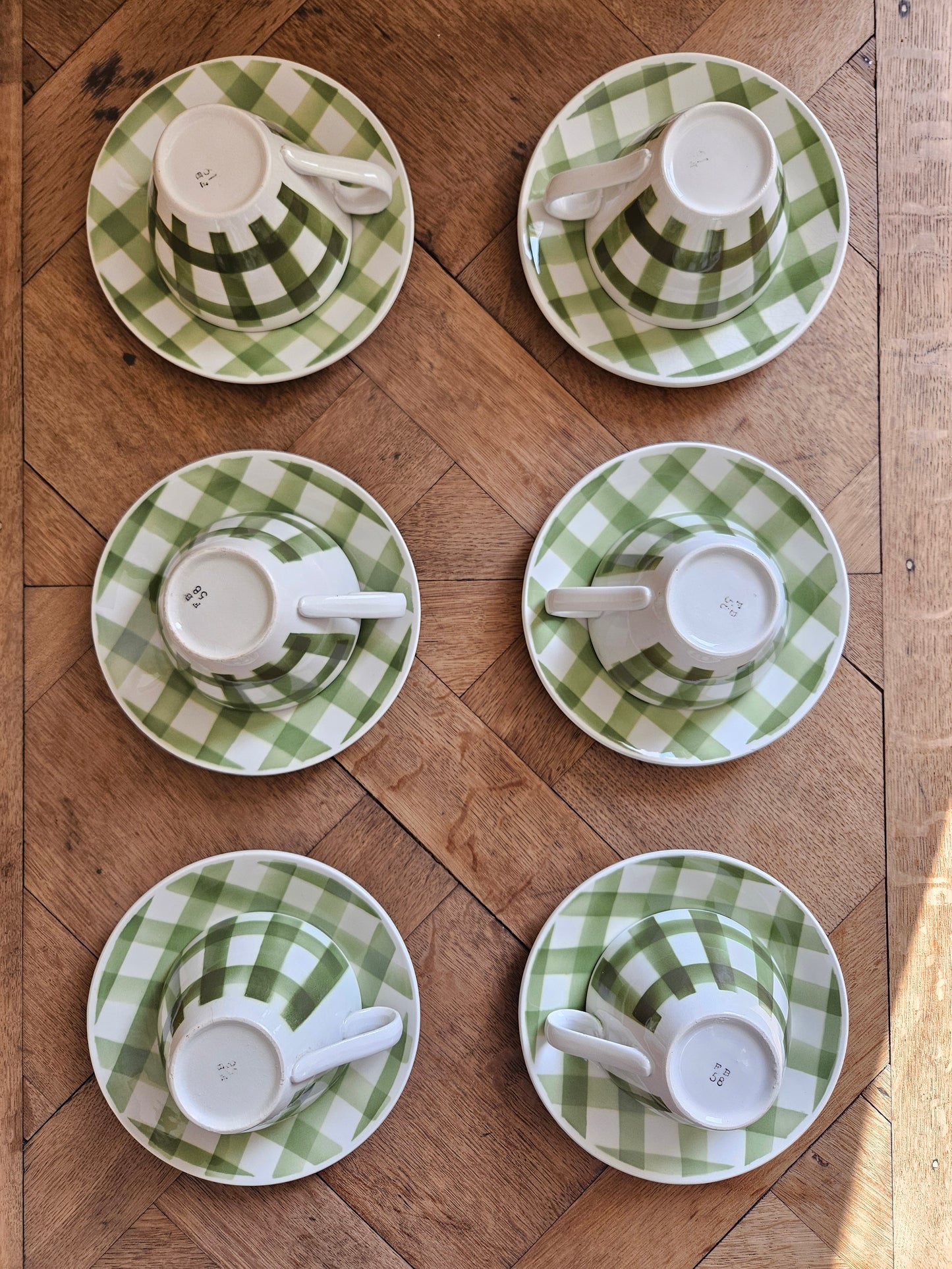 Lot de 6 tasses anciennes Fenal Badonviller motif Vichy à carreaux verts