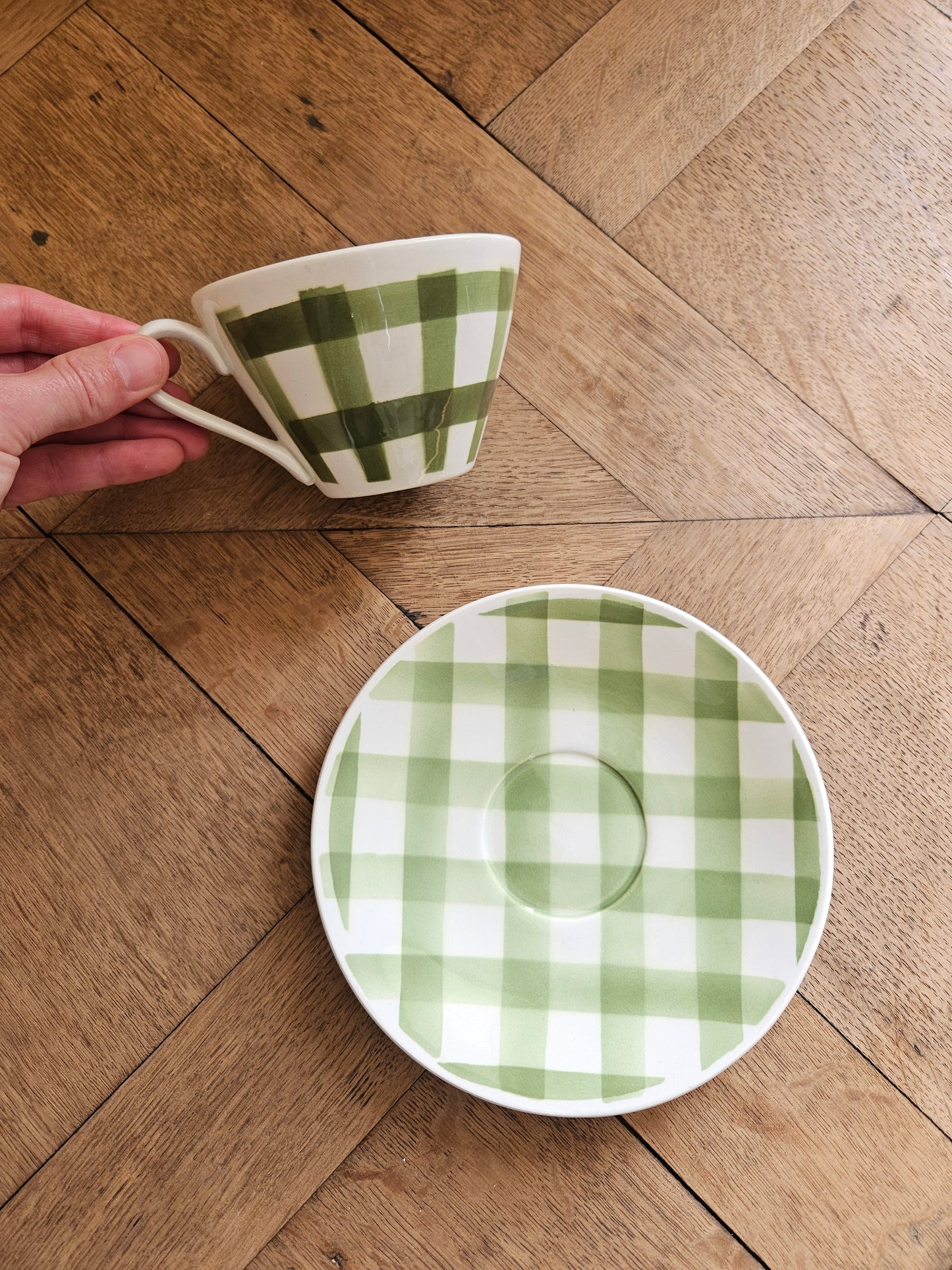 Tasse et sous-tasse vintage Fenal Badonviller motif Vichy à carreaux verts