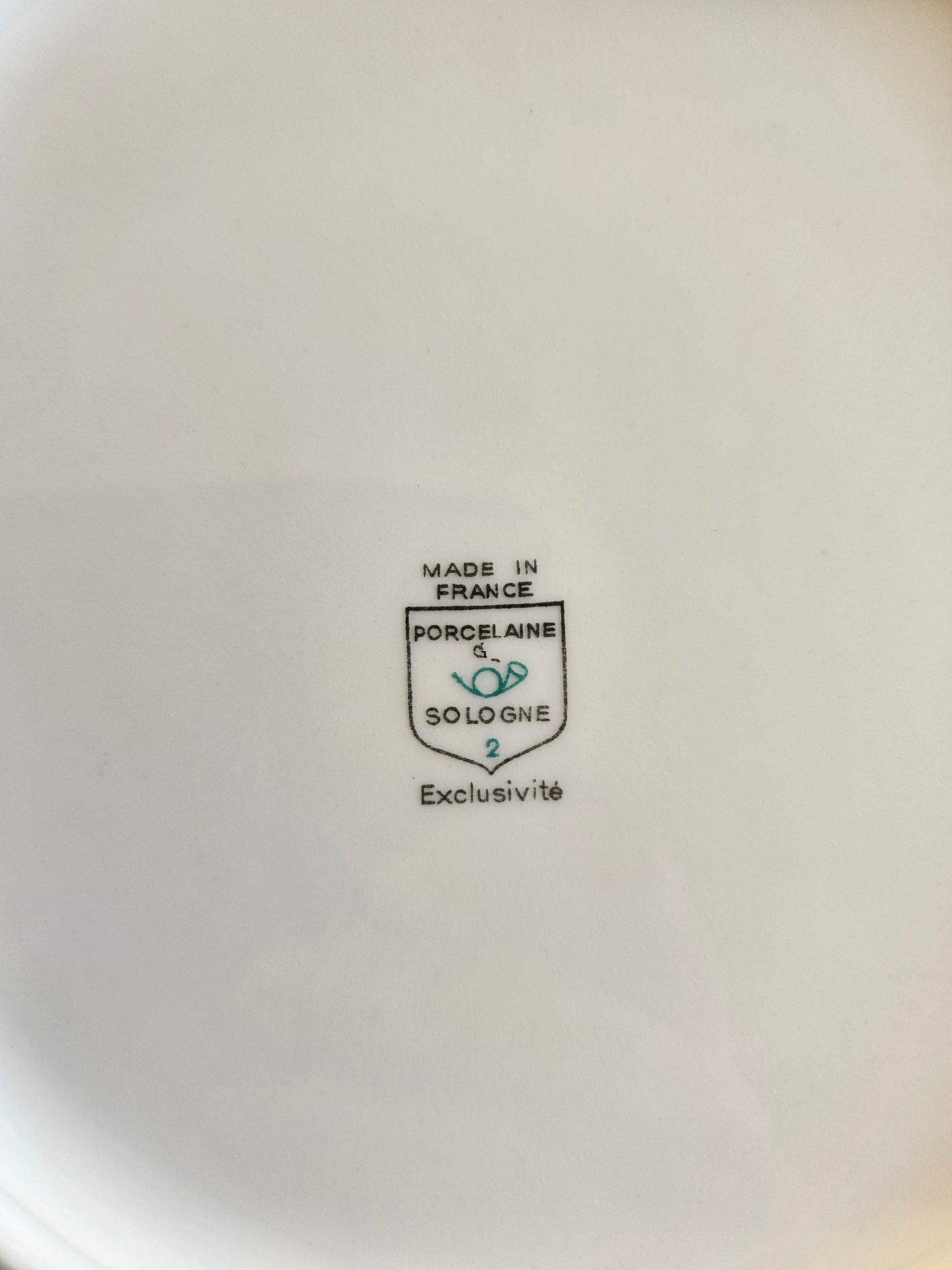 Estampille porcelaine de Sologne. Made in France.