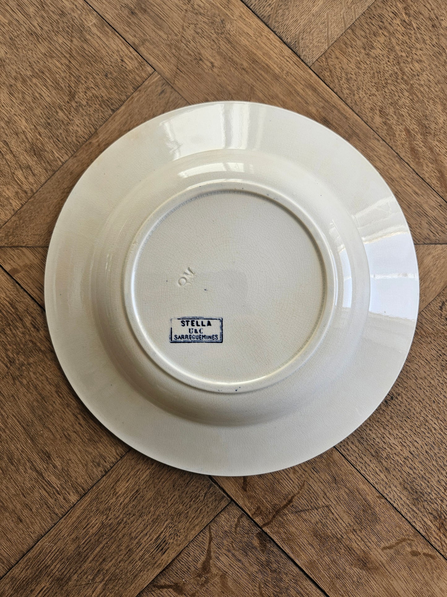 Assiette creuse U&C Sarreguemines, Stella