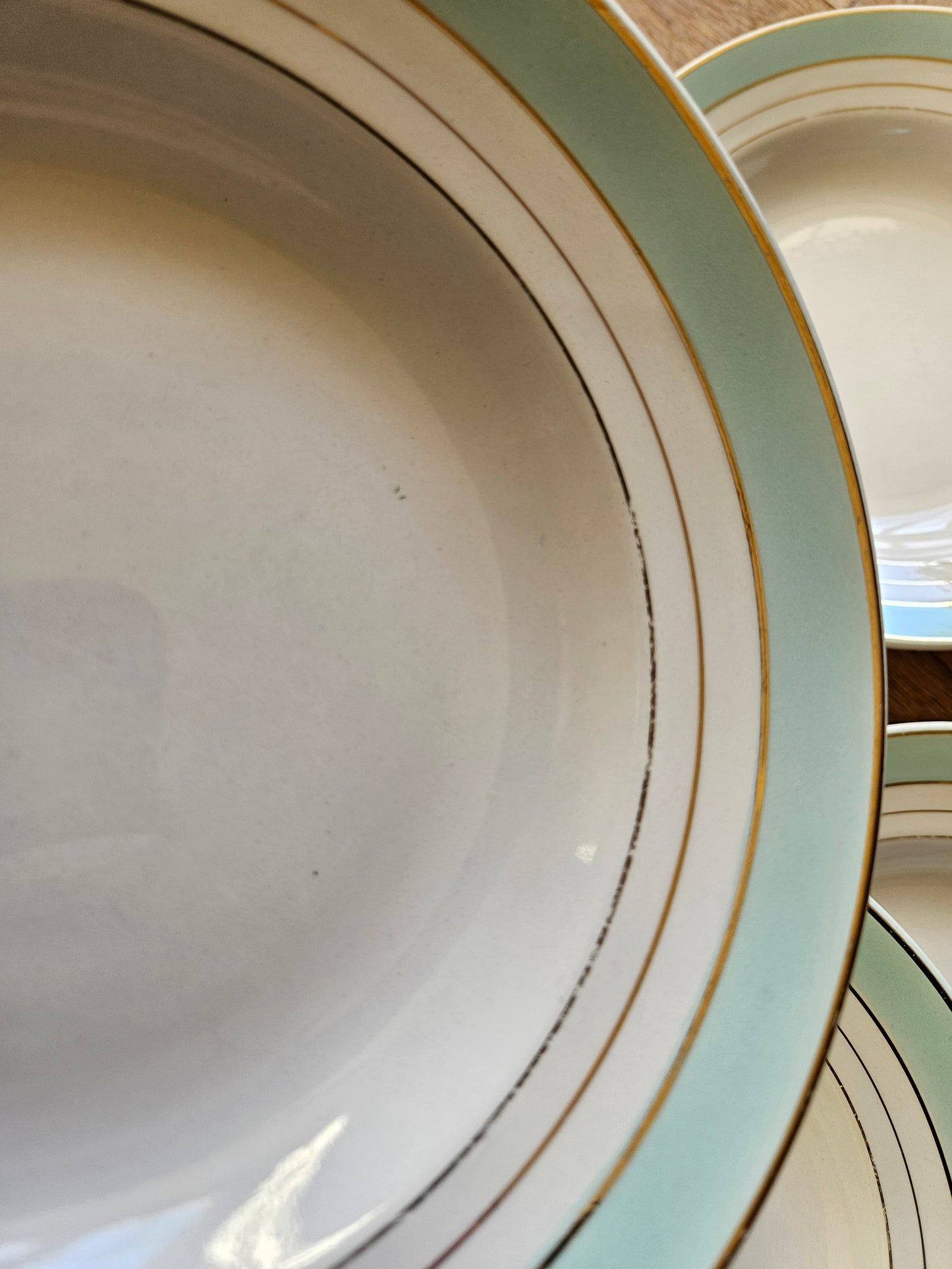 Assiettes creuses K&G Lunéville, Régence