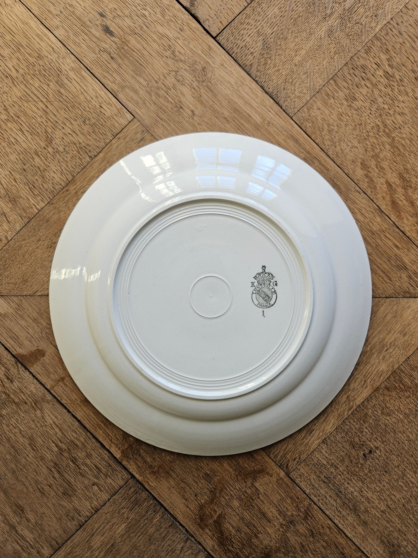 Grandes assiettes à dessert K&G Lunéville, Régence