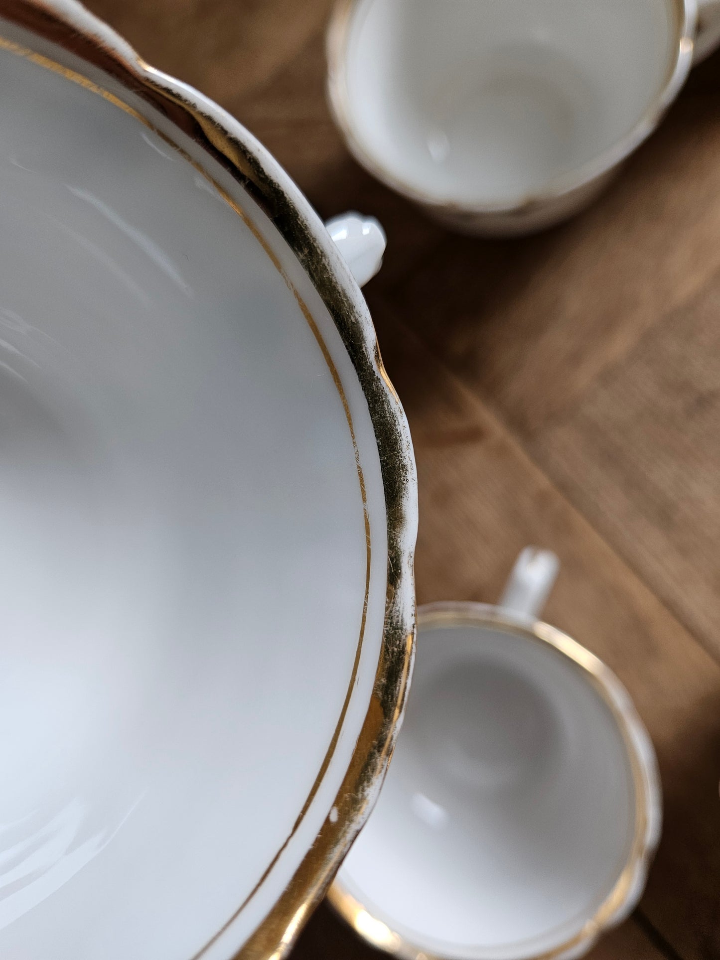 Service à thé en porcelaine, blanc & doré