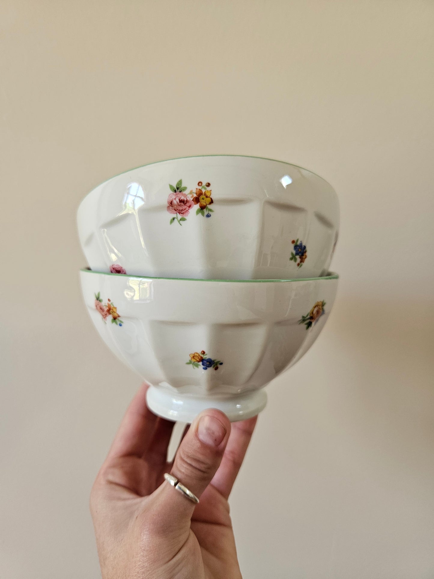 Bol à facettes vintage porcelaine fleurie