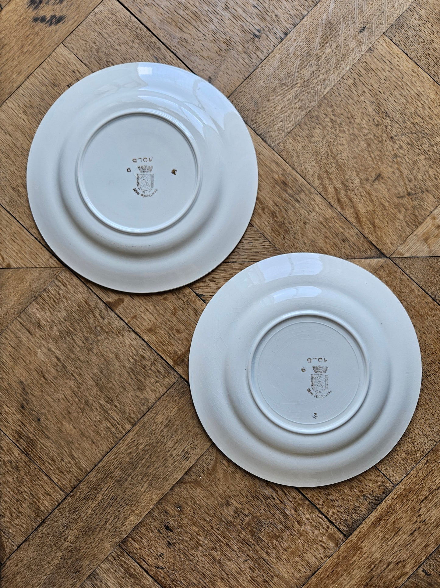 Assiettes plates dépareillées "Perigord"