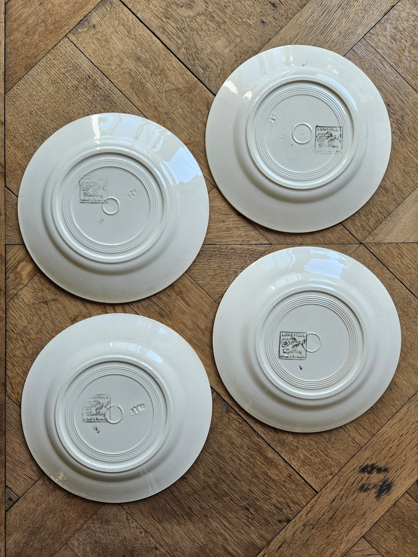4 assiettes à dessert Lunéville, Herblay