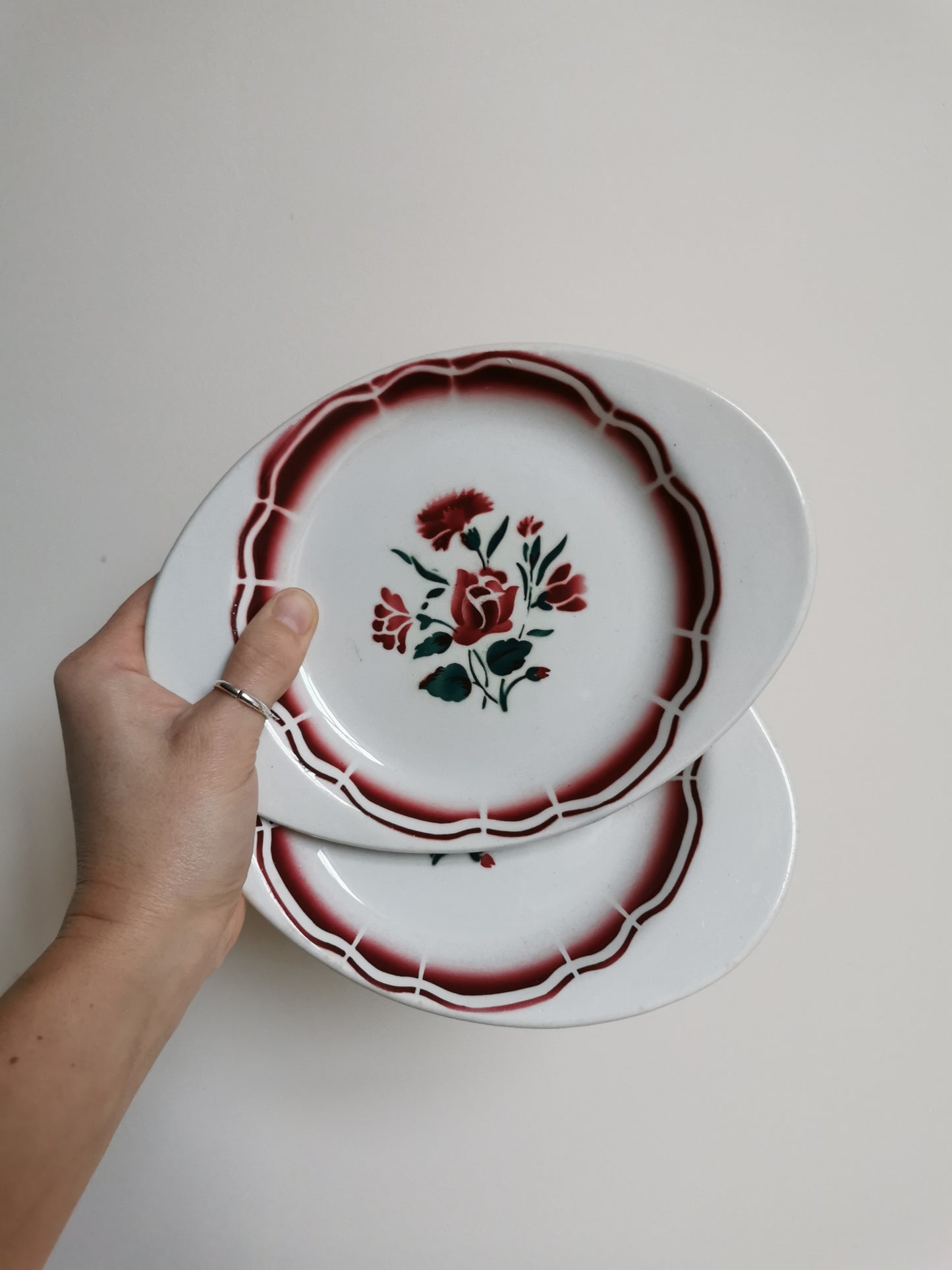 Assiettes à oreilles ovales Badonviller